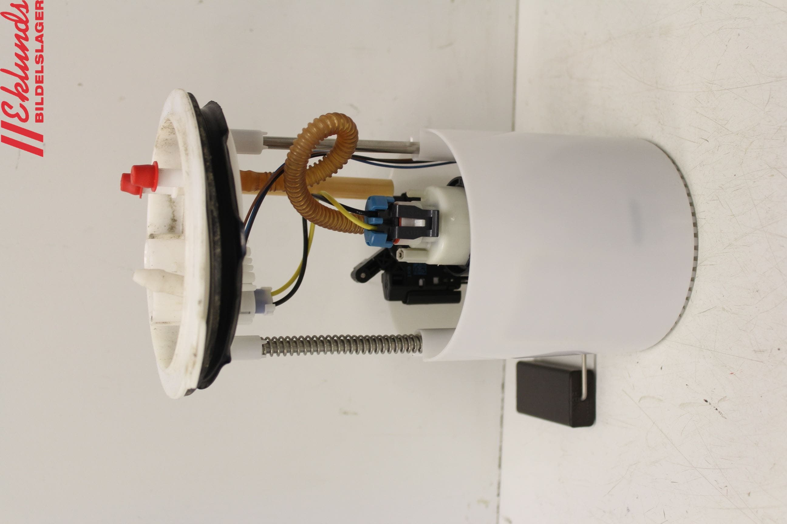 Volkswagen VW GOLF VI 09-13 Bränslepump El