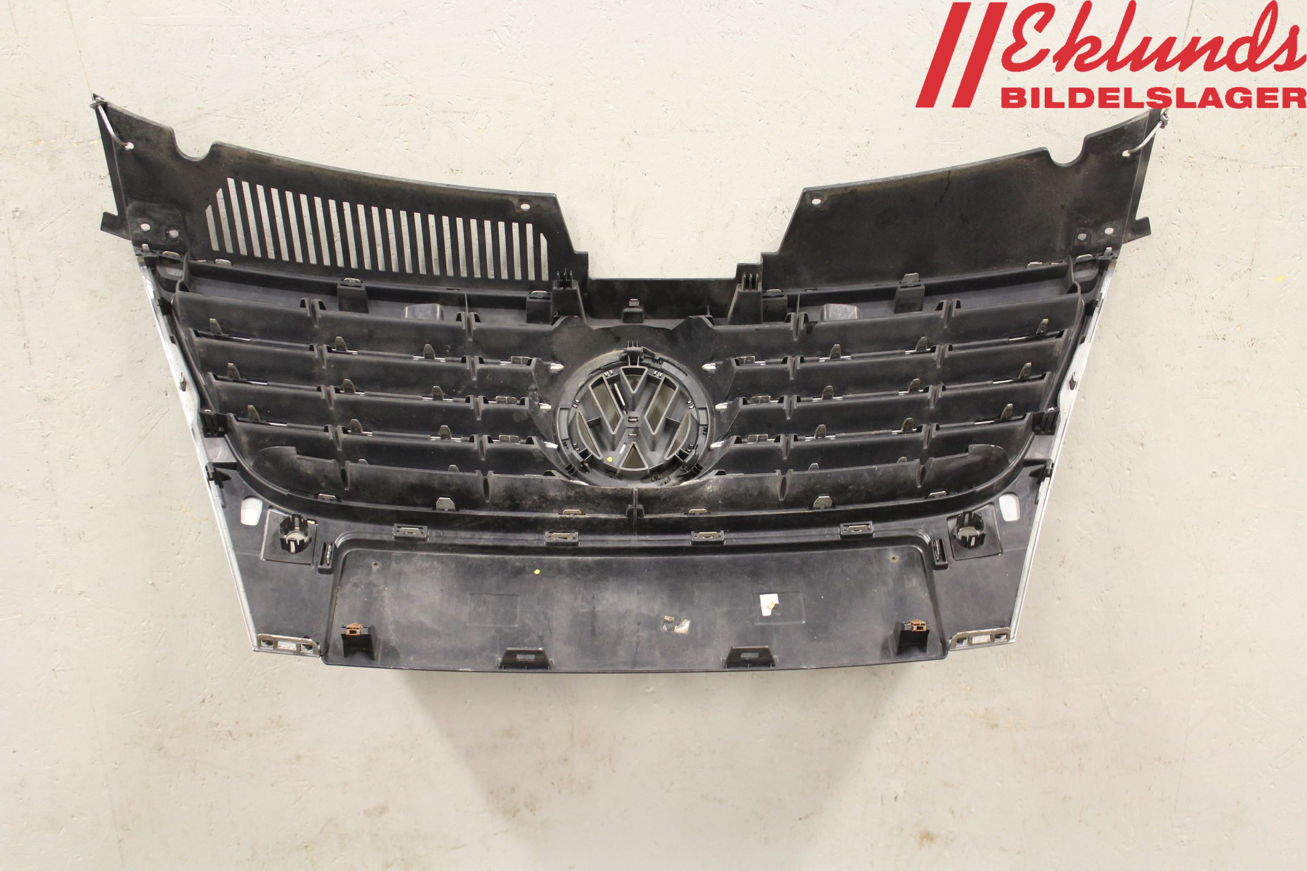 Volkswagen VW PASSAT 05-11 Grill Komp