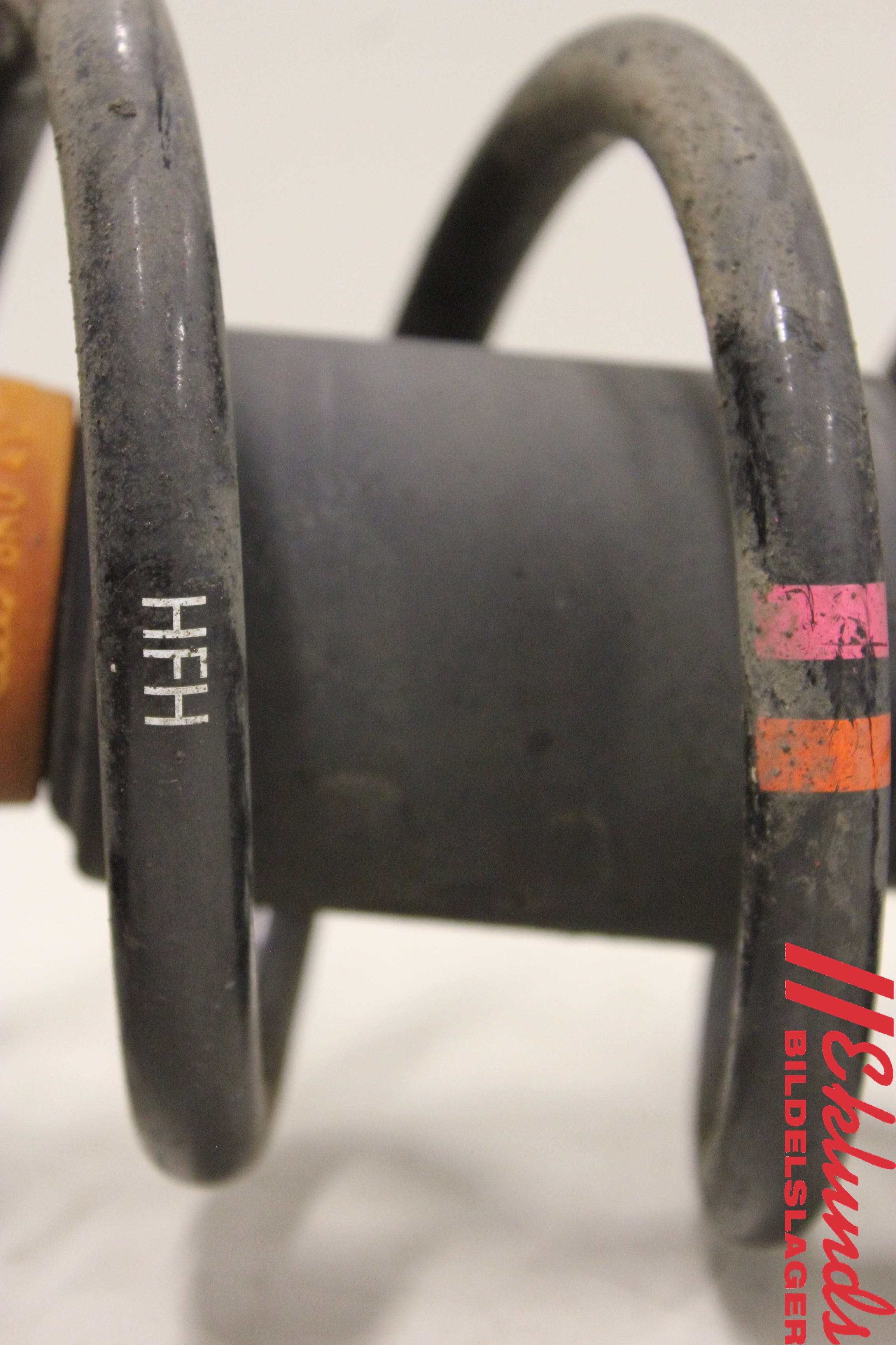 Audi A4 12-15 Fjäderben Fram Höger