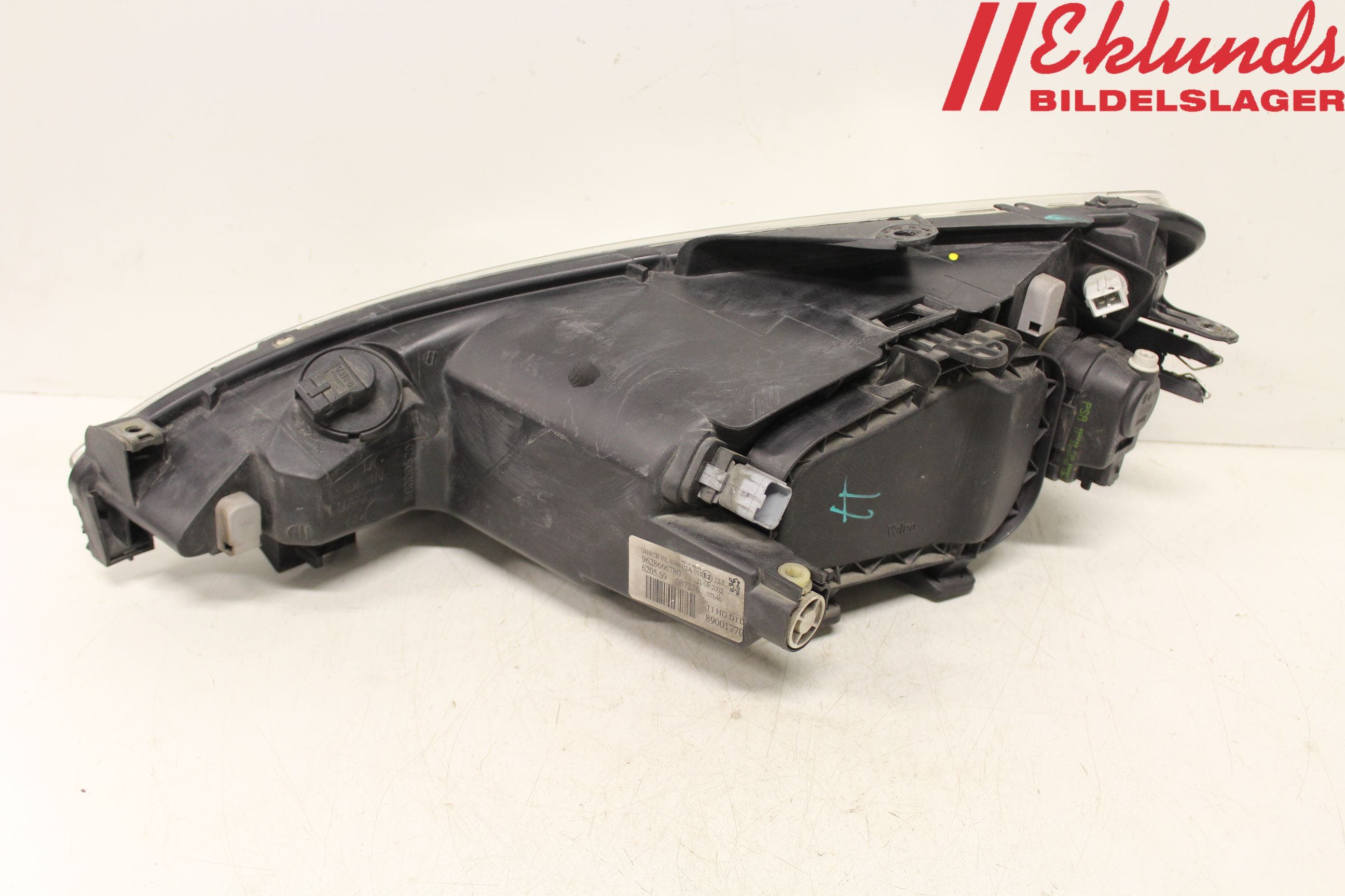 Peugeot 206 98-09 Strålkastare Höger