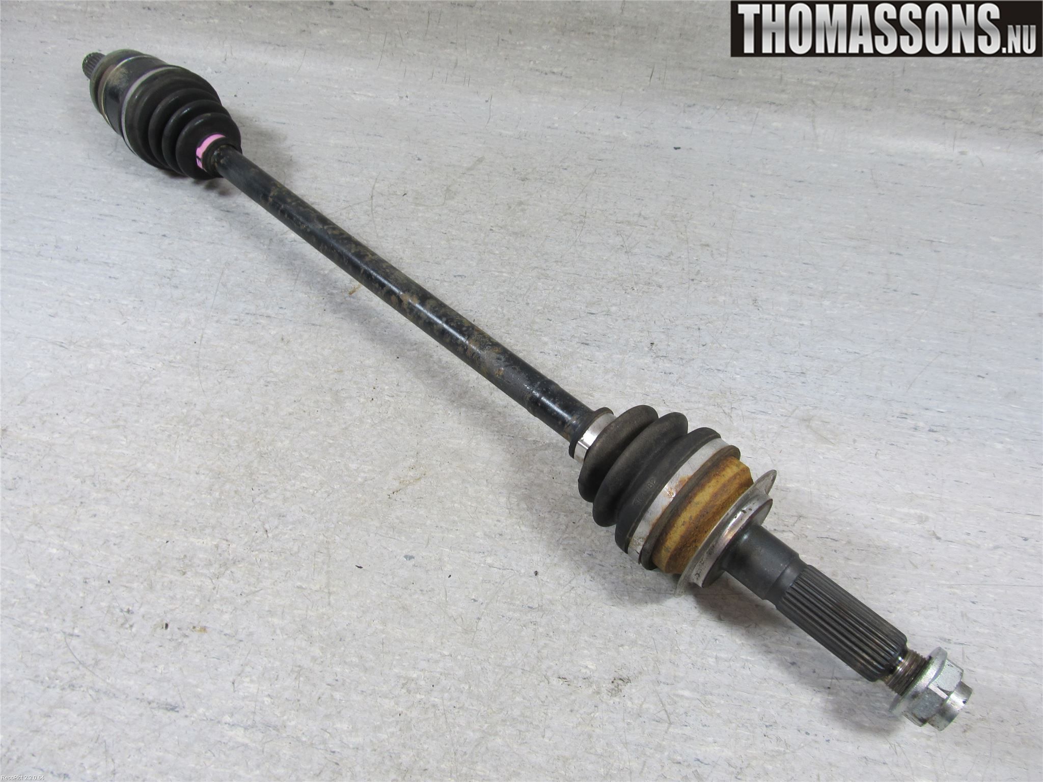 Subaru OUTBACK 10-15 Drivaxel Bak Vänster
