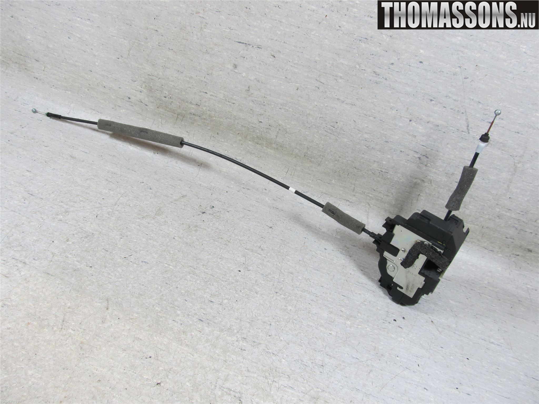 Nissan NAVARA 05-16 Låskista-Dörrlås