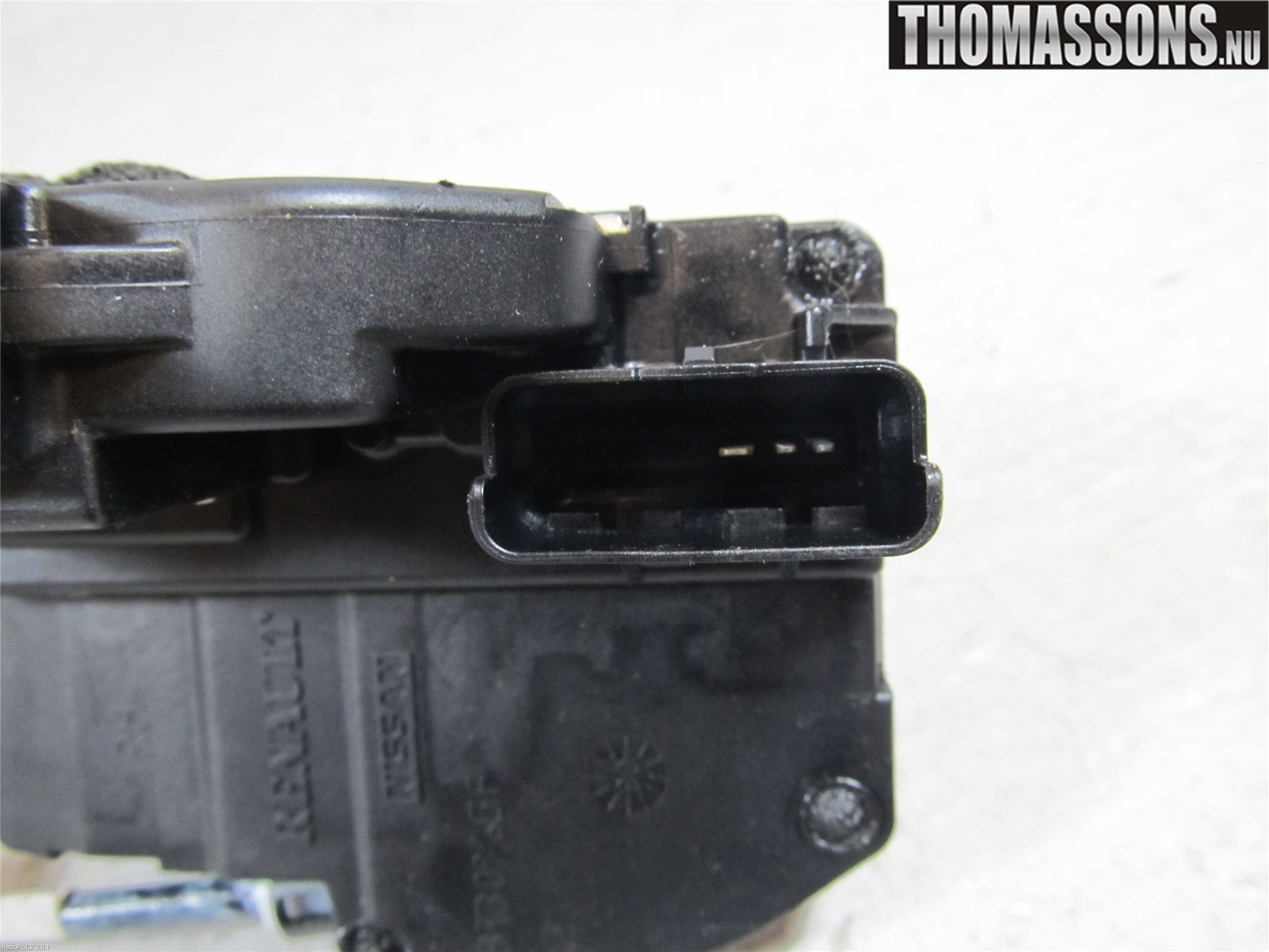 Nissan NAVARA 05-16 Låskista-Dörrlås