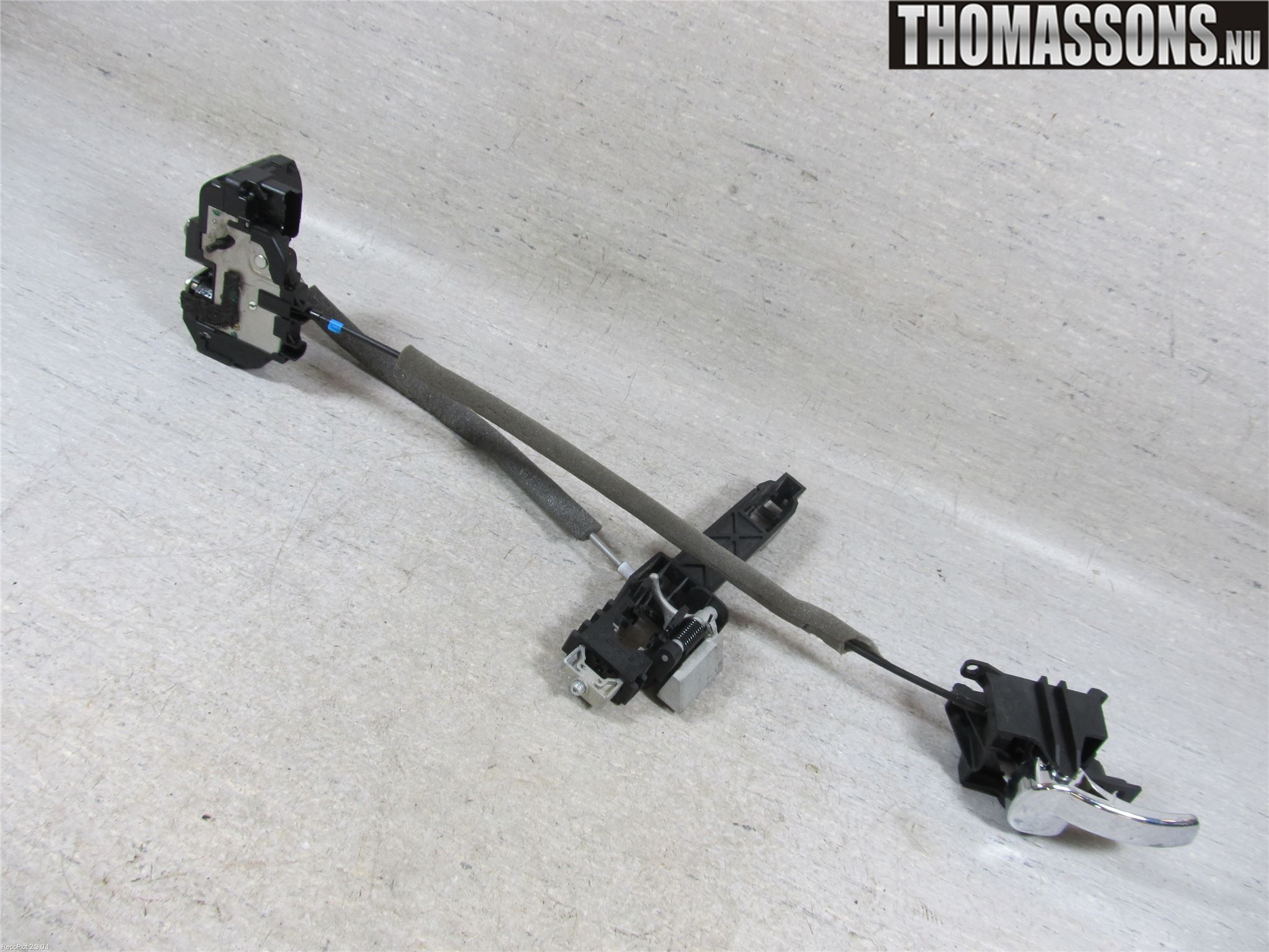 Nissan NAVARA 05-16 Låskista-Dörrlås