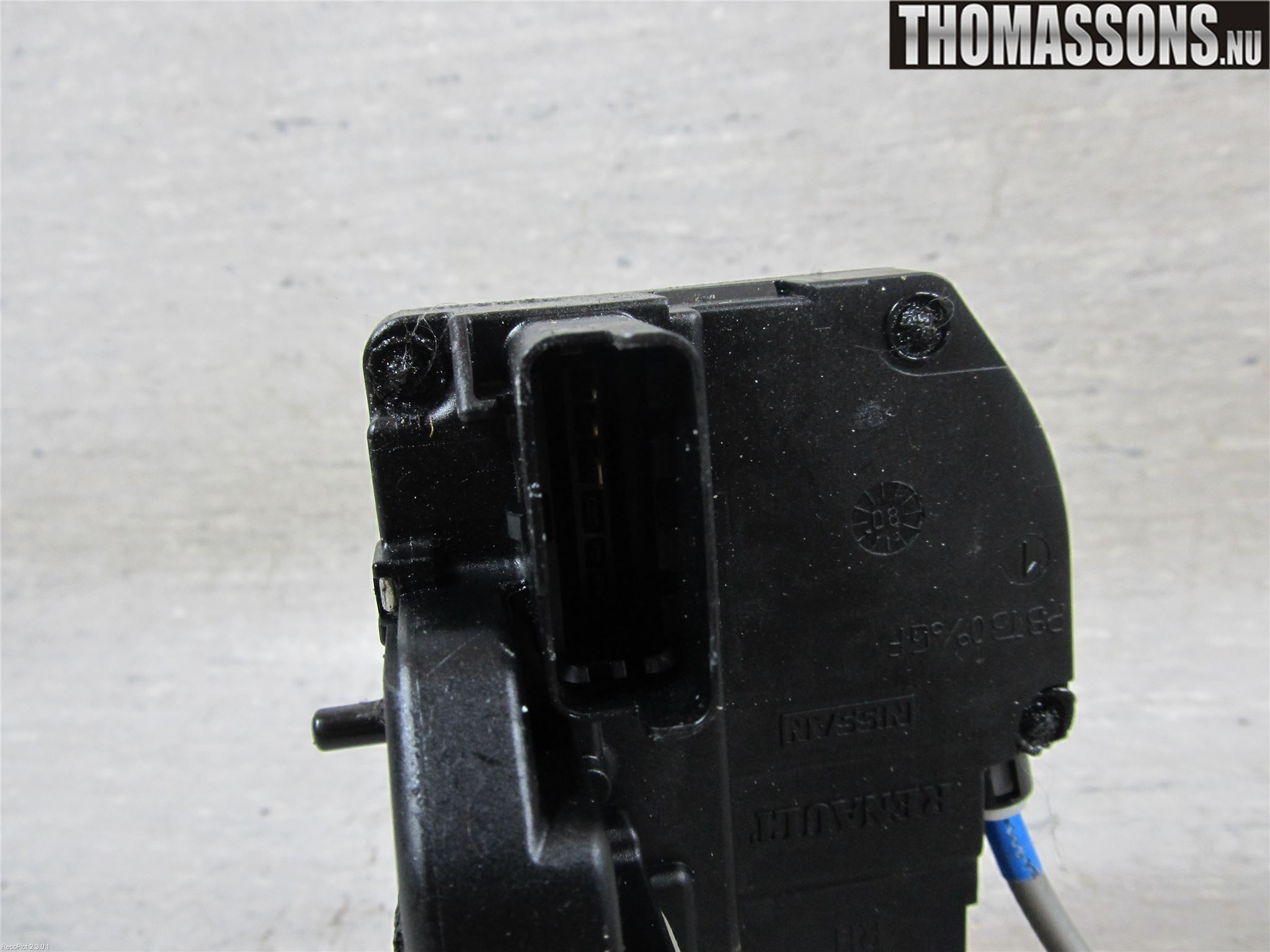 Nissan NAVARA 05-16 Låskista-Dörrlås