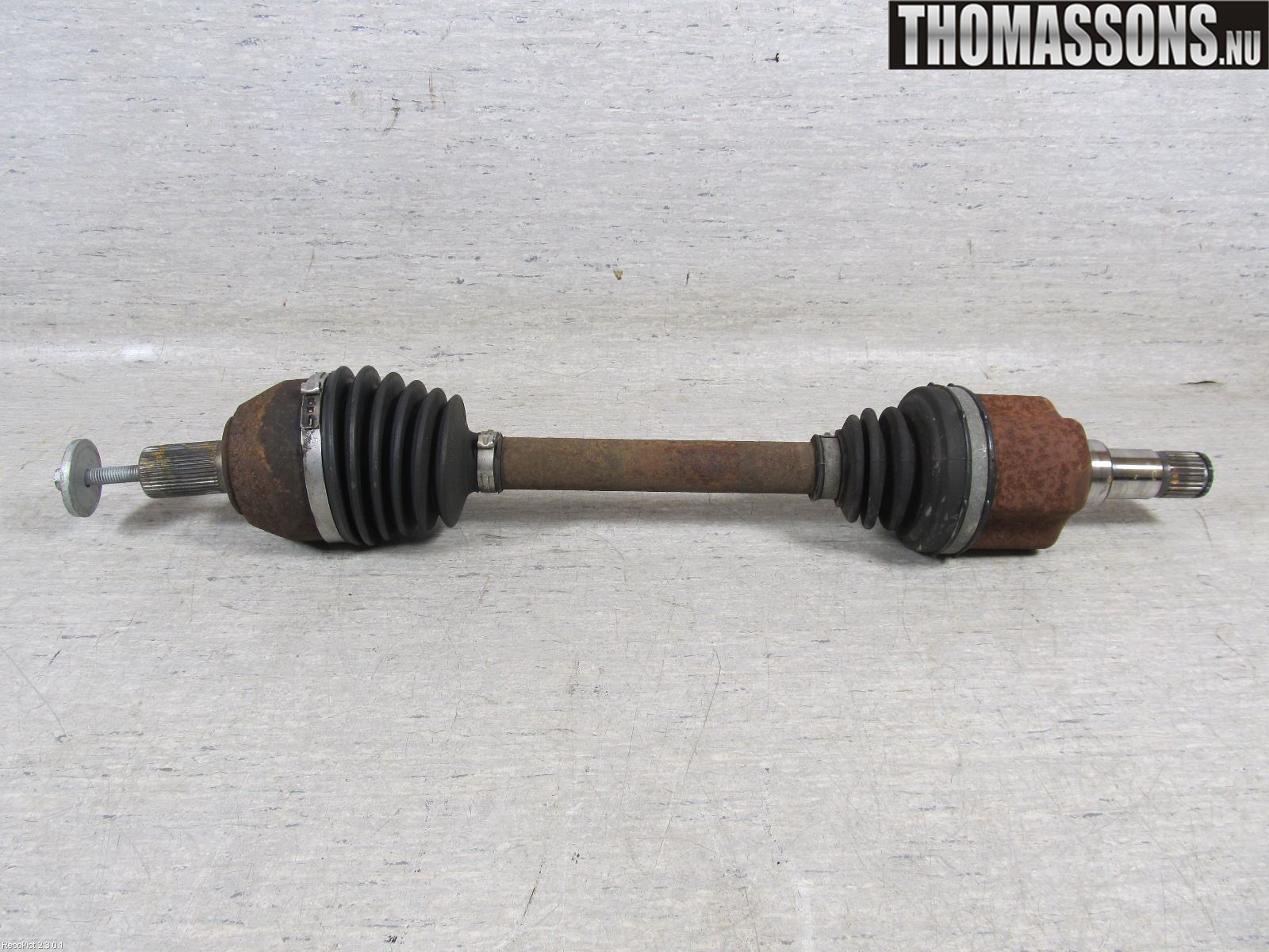 Ford MONDEO 07-15 Drivaxel Fram Vänster