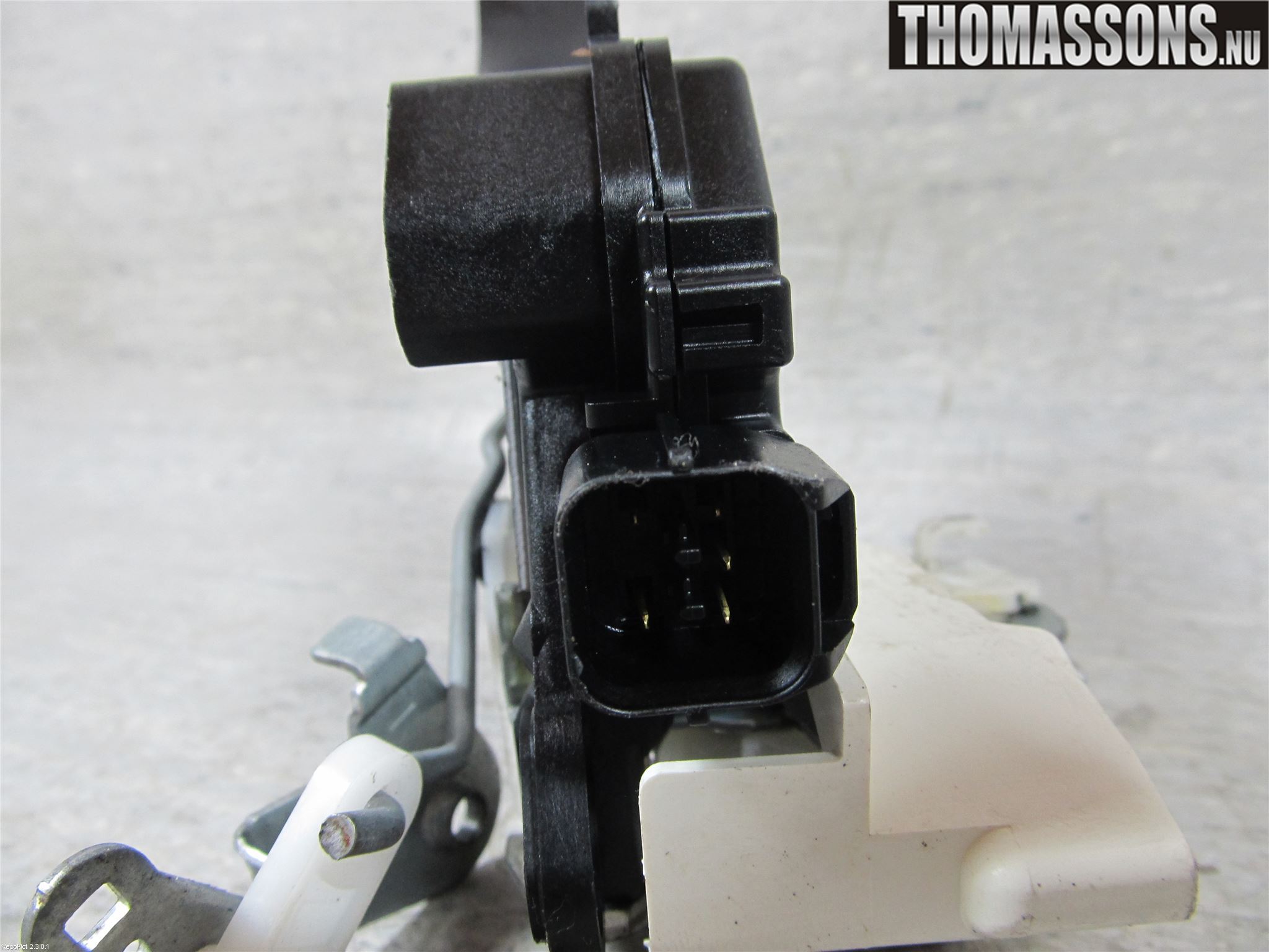 Mitsubishi LANCER 07-14 Låskista-Dörrlås