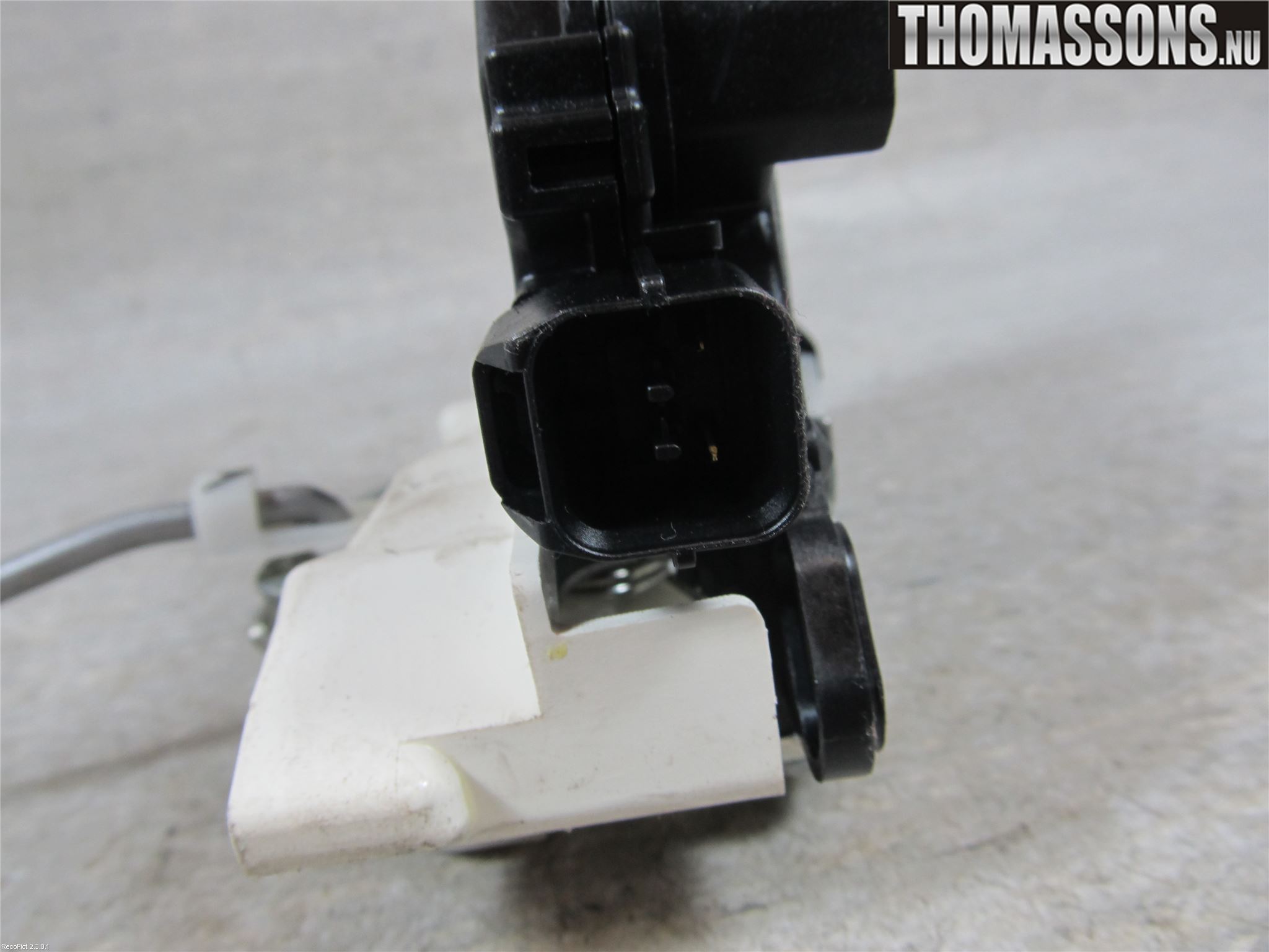 Mitsubishi LANCER 07-14 Låskista-Dörrlås