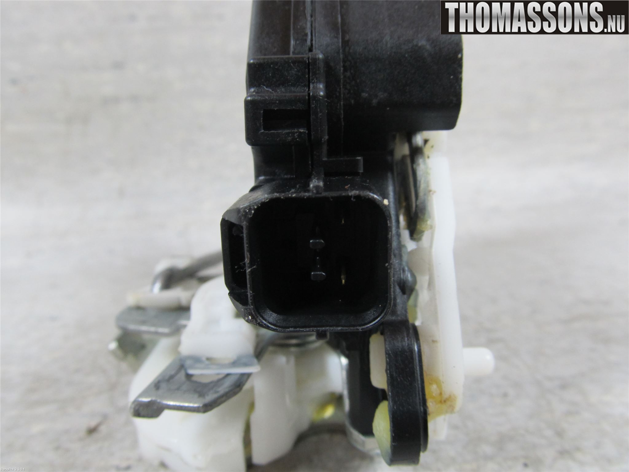 Mitsubishi LANCER 07-14 Låskista-Dörrlås