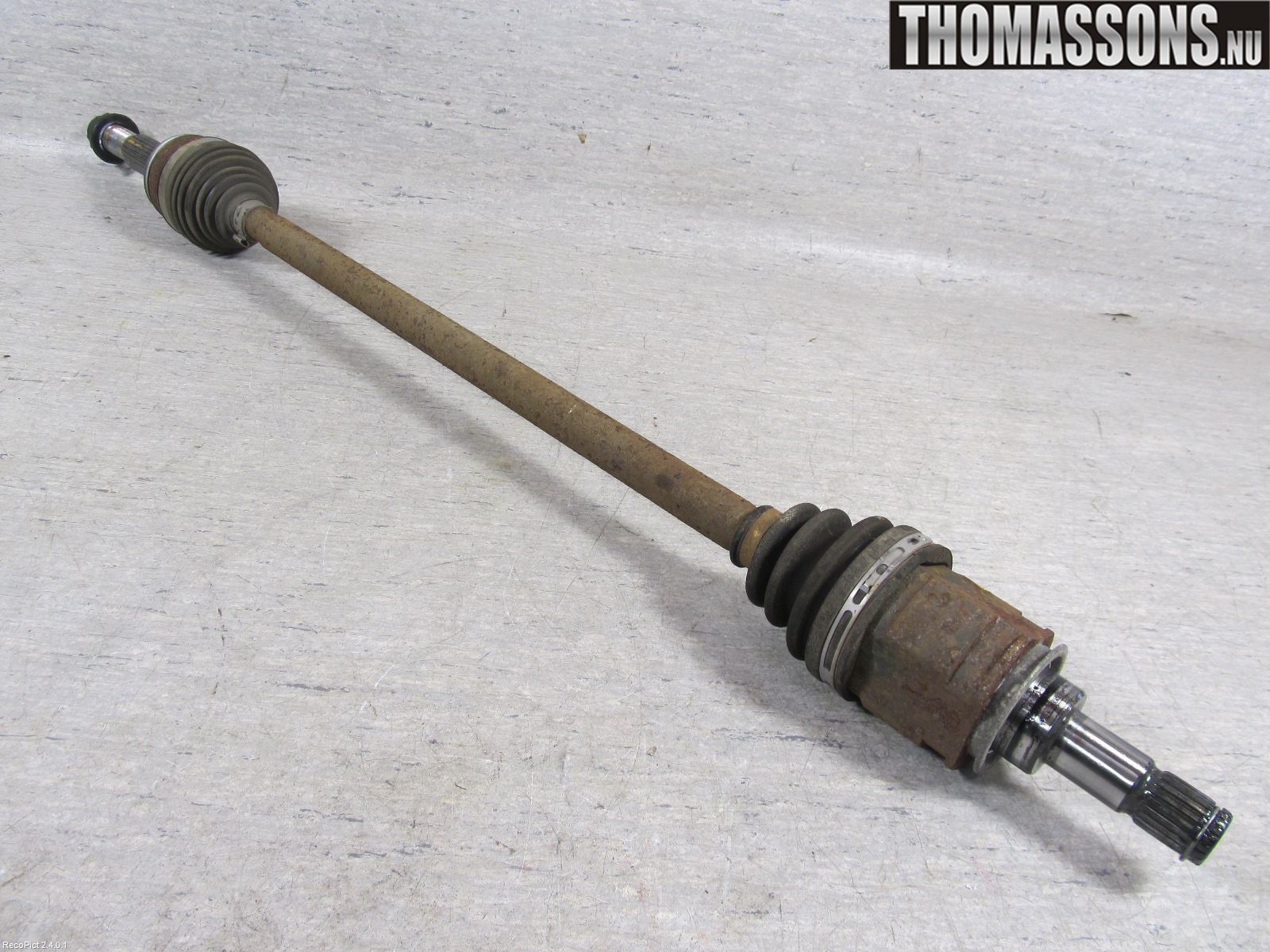 Toyota RAV 4 06-12 Drivaxel Bak Vänster