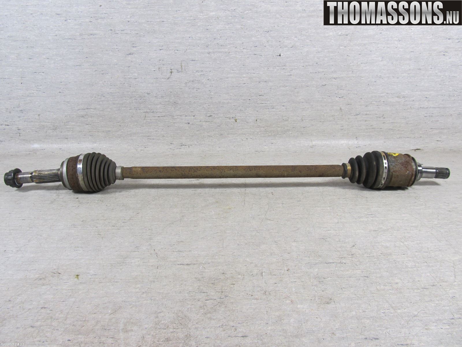 Toyota RAV 4 06-12 Drivaxel Bak Vänster