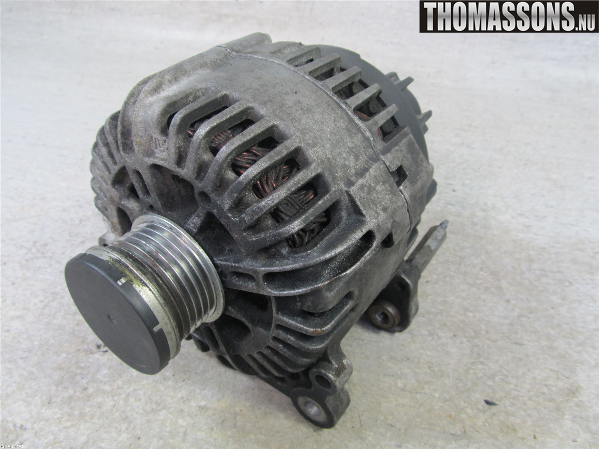 Volkswagen VW PASSAT 05-11 Generator