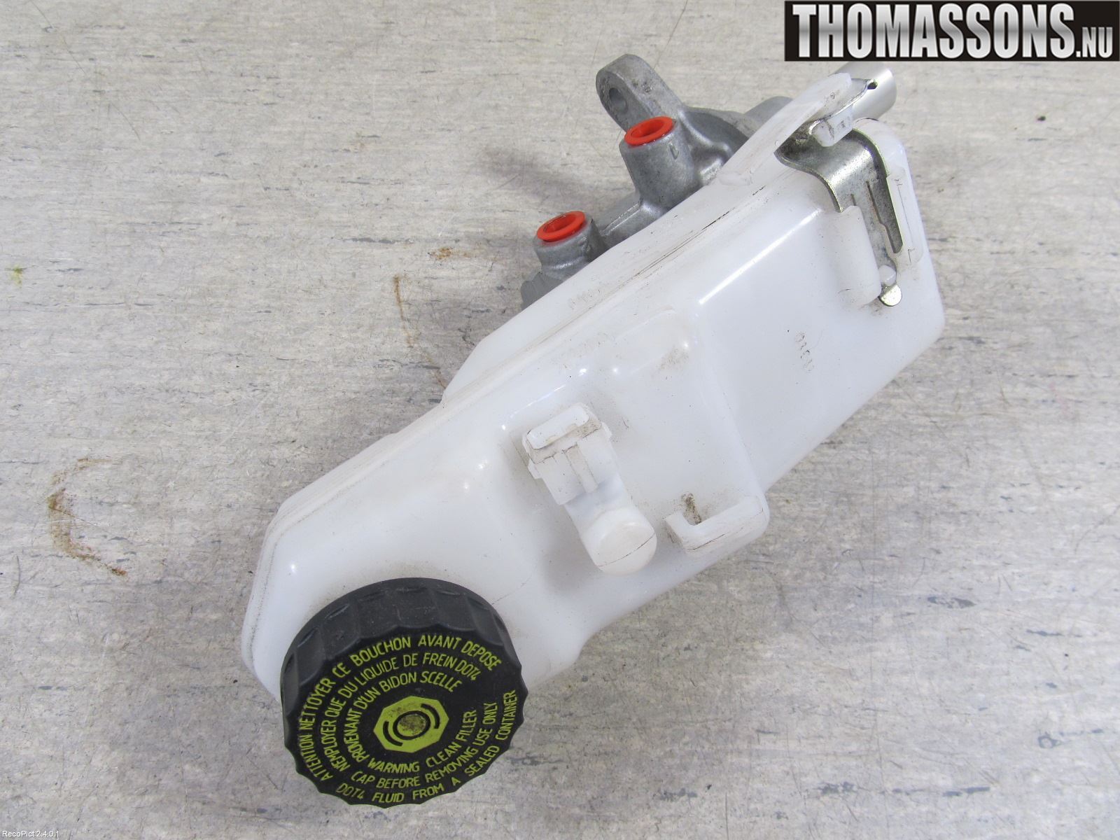 Toyota AVENSIS 09-15 Broms Huvudcylinder