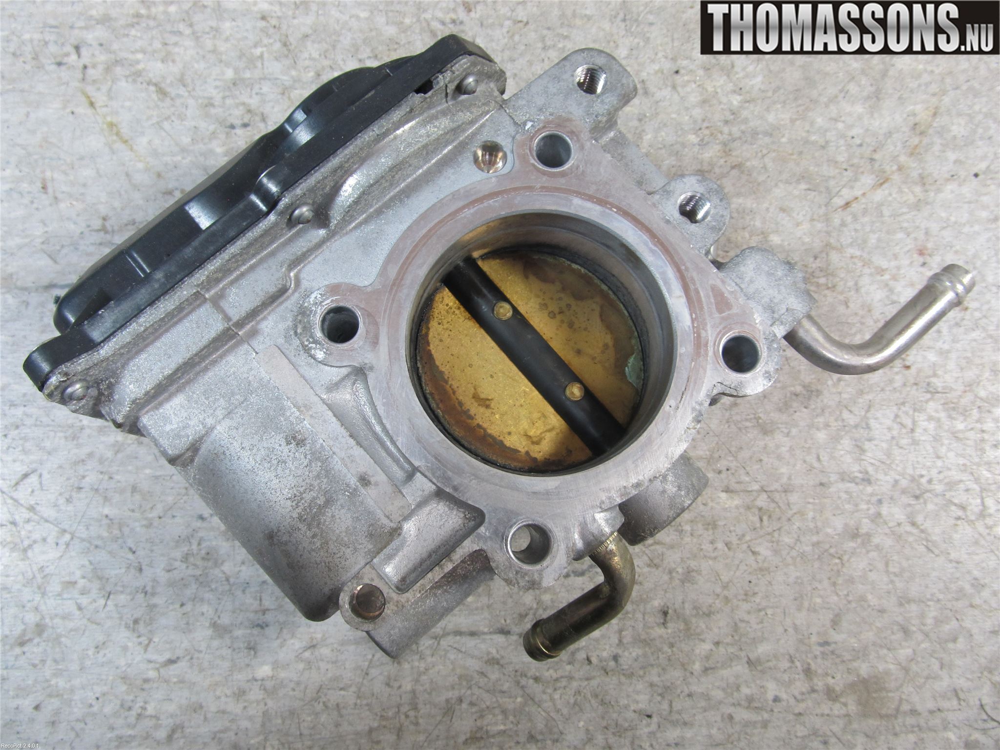 Toyota AVENSIS 03-06 Injspjällhus