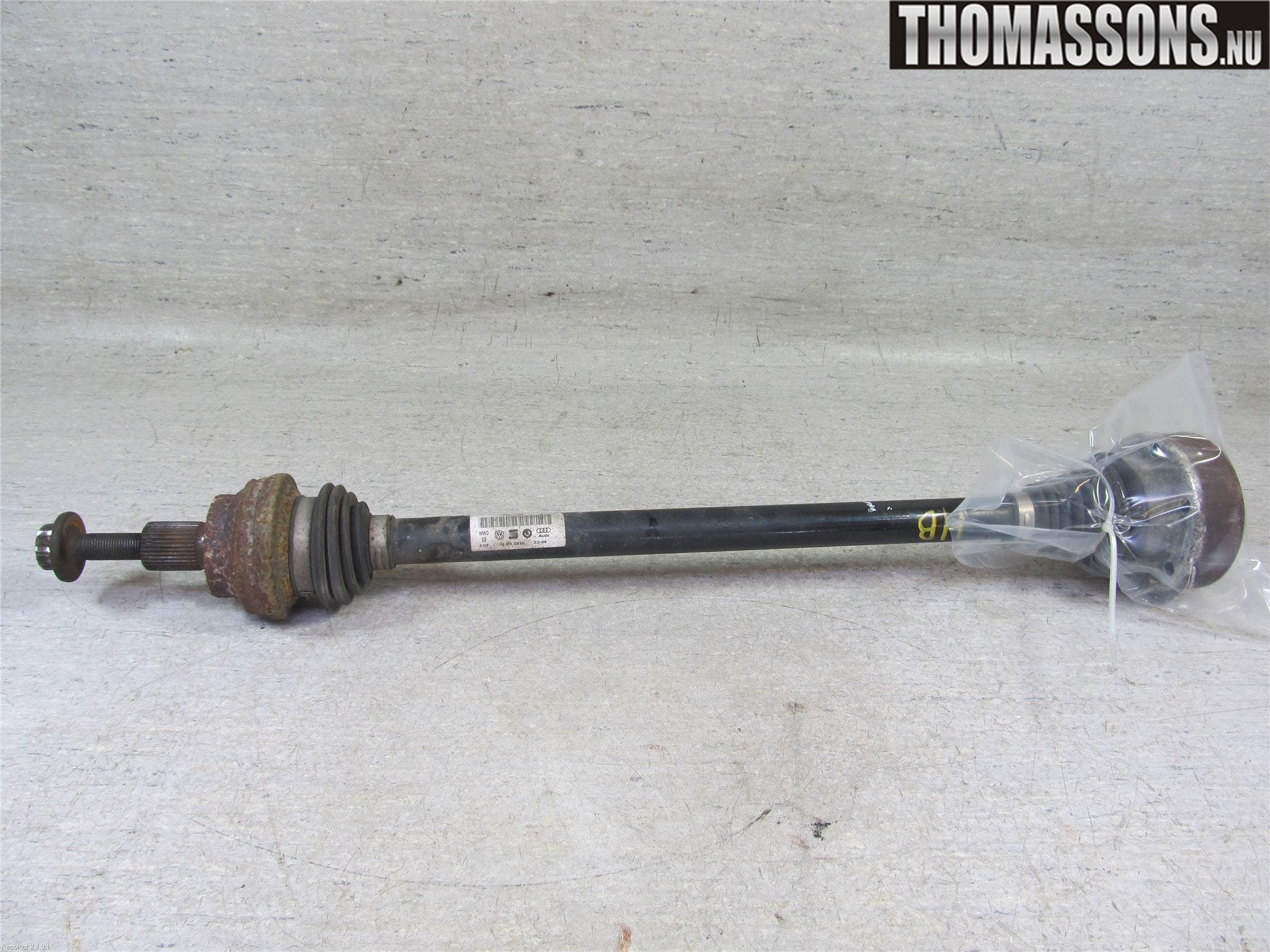 Skoda YETI Drivaxel Bak Vänster