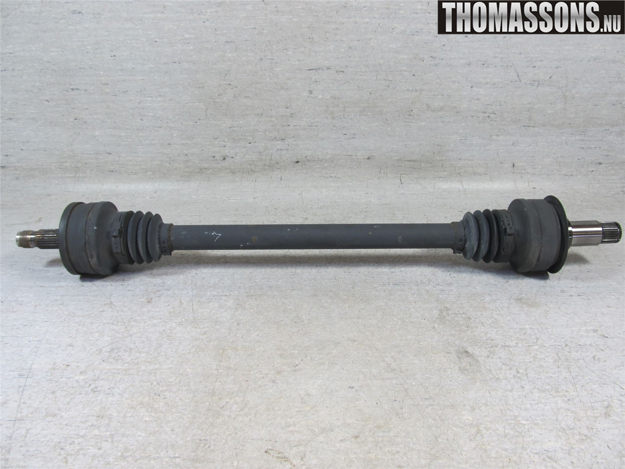 Mercedes-Benz MB SLK 200-350 (R171) 05-11 Drivaxel Bak Vänster