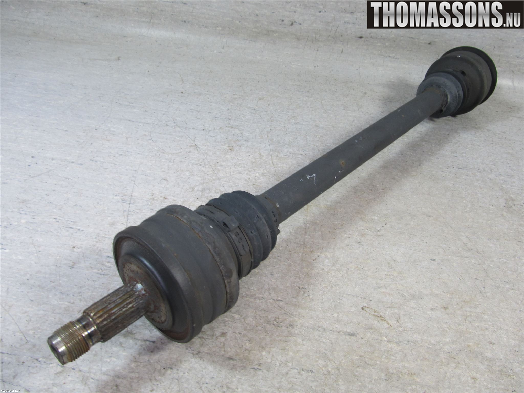 Mercedes-Benz MB SLK 200-350 (R171) 05-11 Drivaxel Bak Vänster