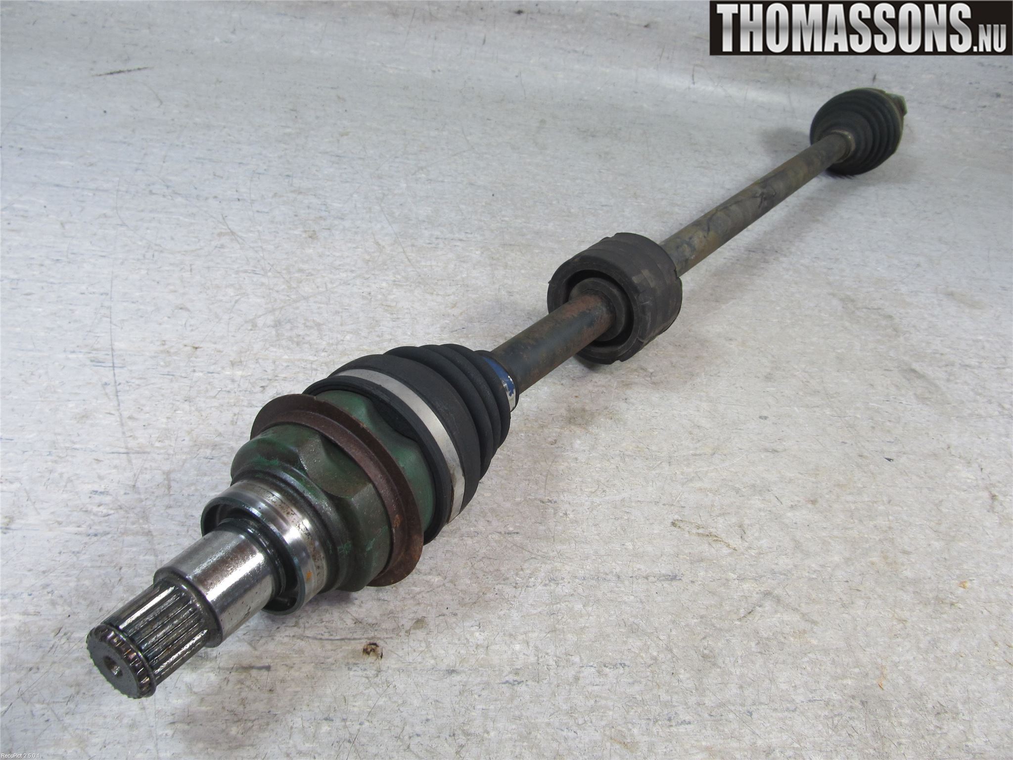 Subaru JUSTY      N Drivaxel Fram Höger