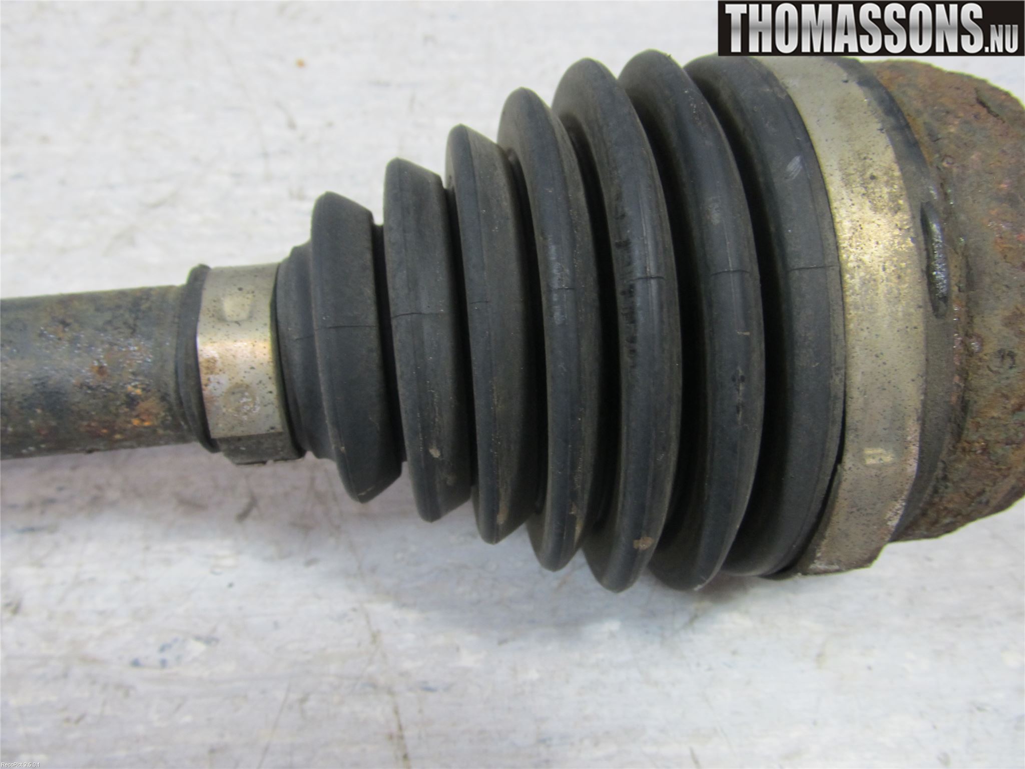 Subaru JUSTY      N Drivaxel Fram Höger