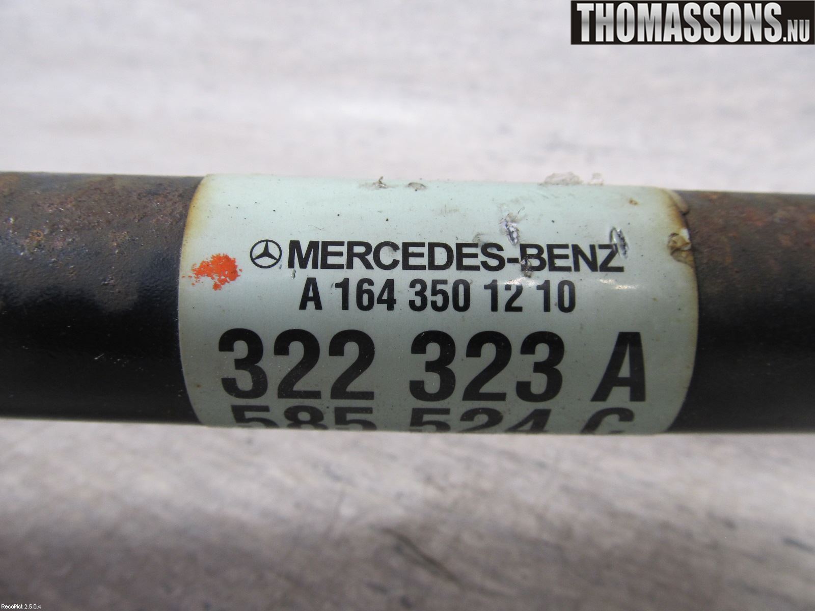Mercedes-Benz MB ML (W164) 05-11 Drivaxel Bak Vänster