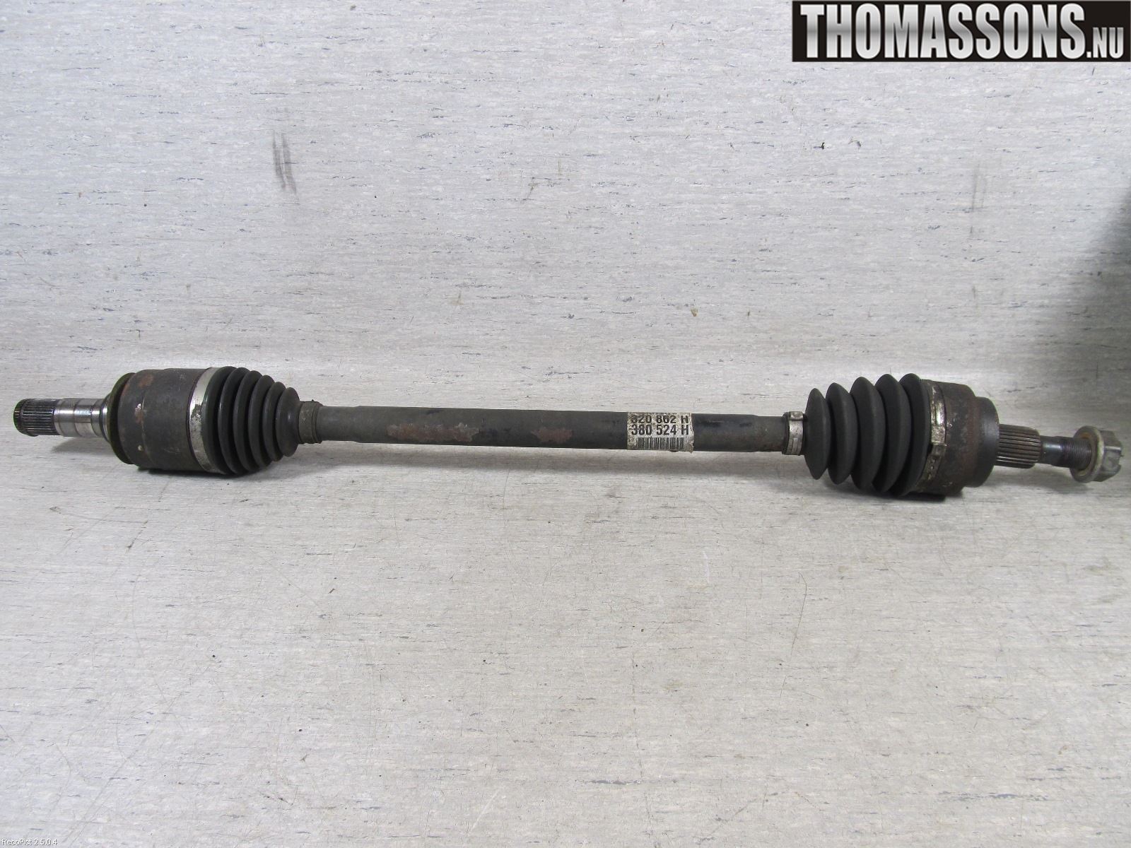 Mercedes-Benz MB ML (W164) 05-11 Drivaxel Bak Höger