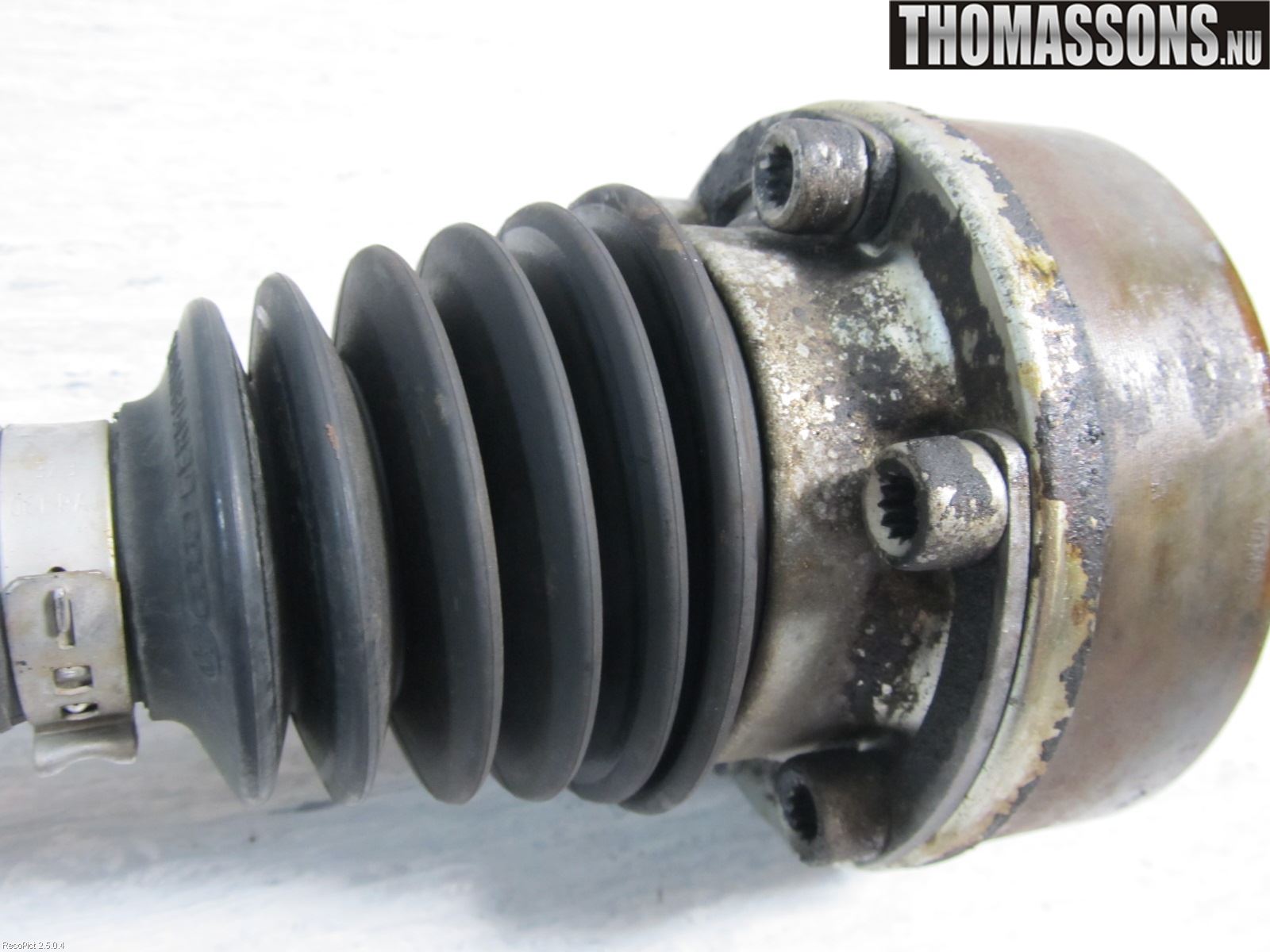 Skoda ROOMSTER Drivaxel Fram Höger