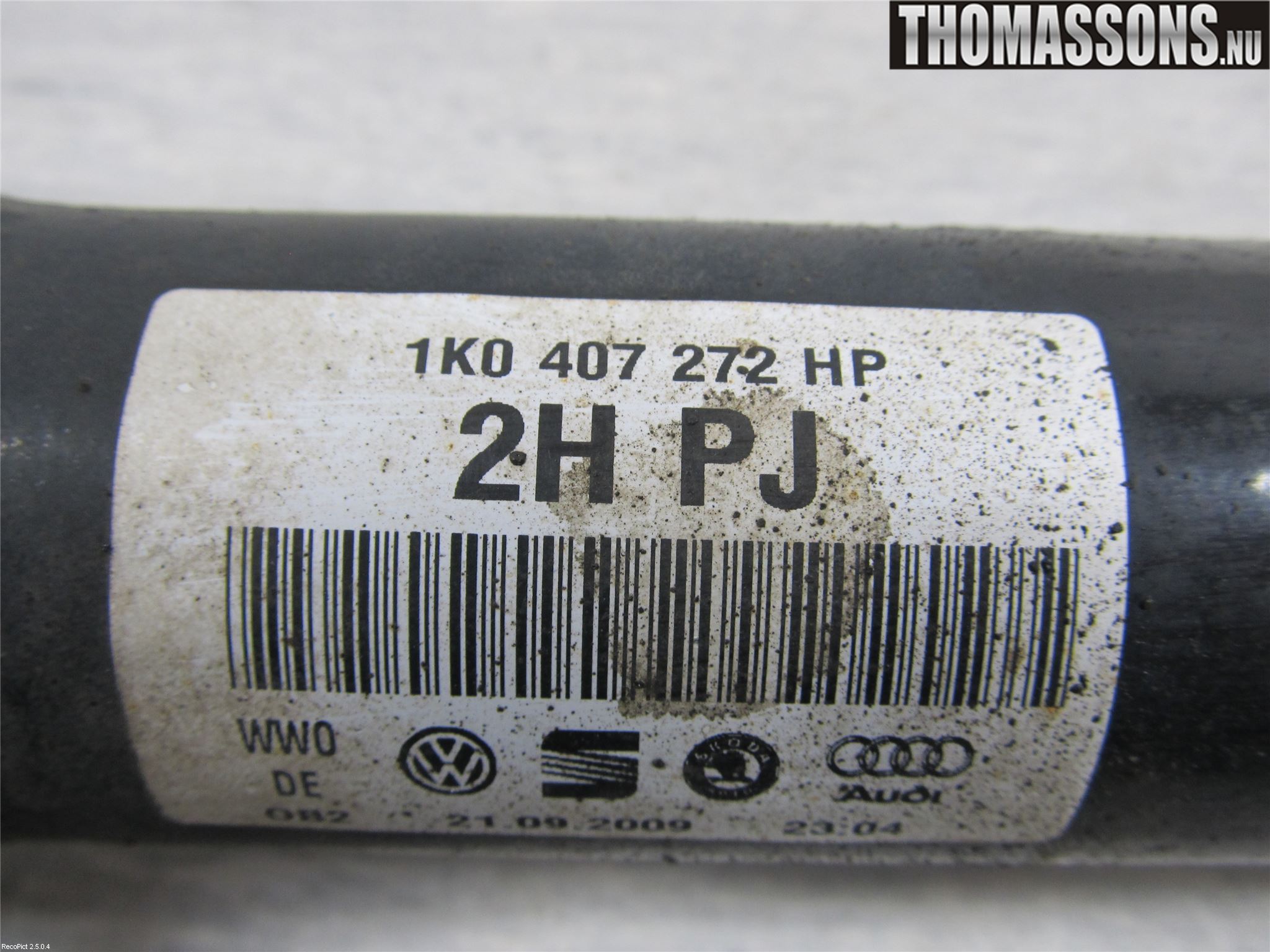 Volkswagen VW PASSAT 05-11 Drivaxel Fram Höger