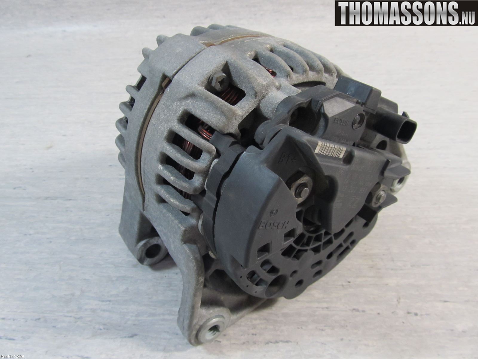 Opel CORSA D 07-14 Generator