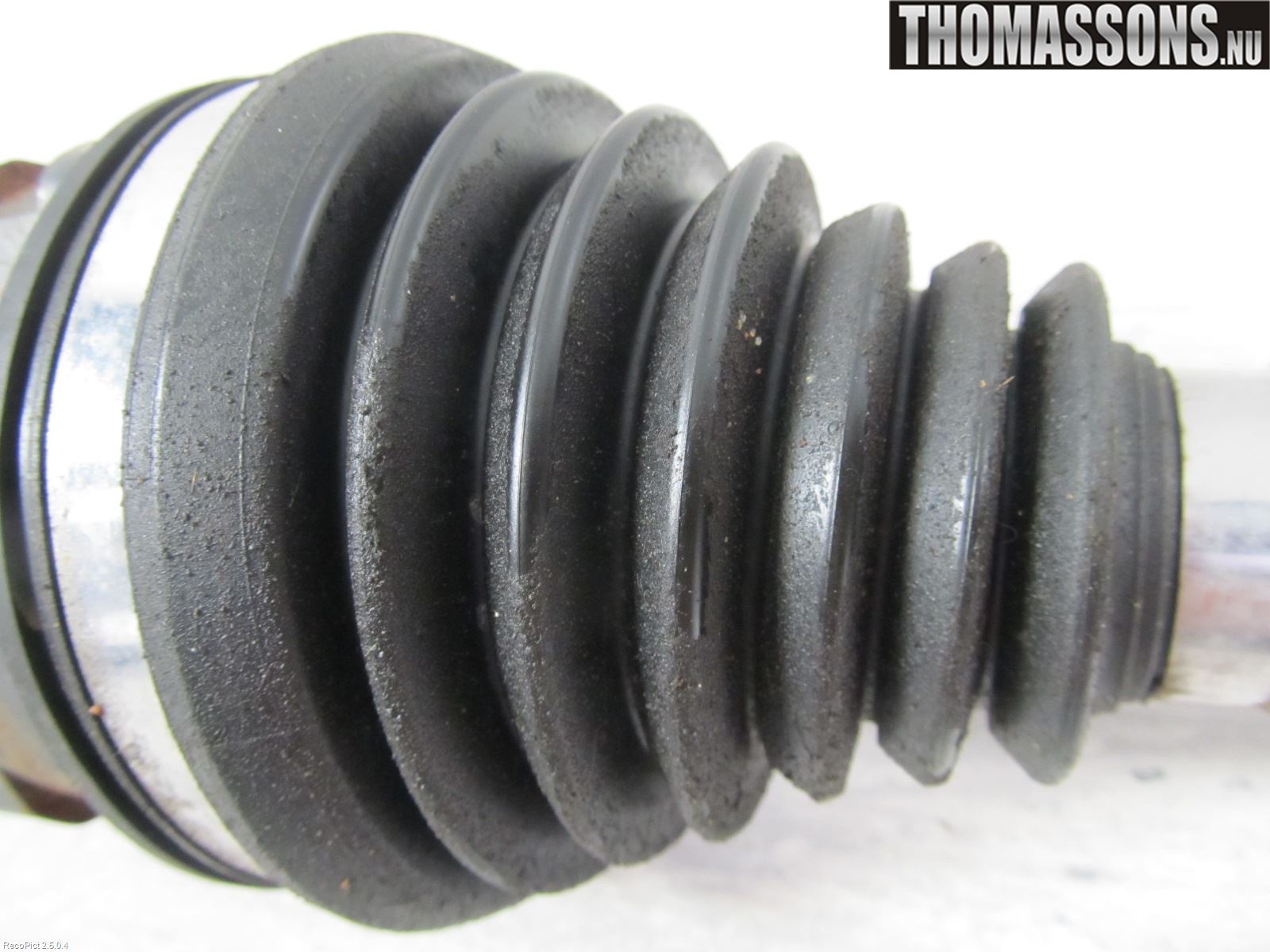 Lexus CT 200h Drivaxel Fram Höger