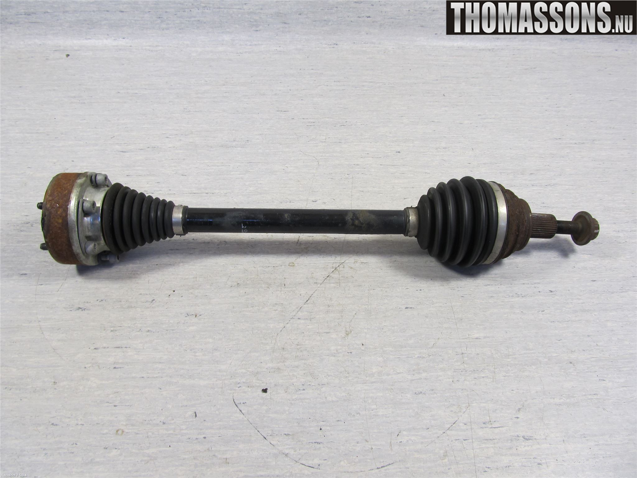 Seat LEON 06-12 Drivaxel Fram Vänster