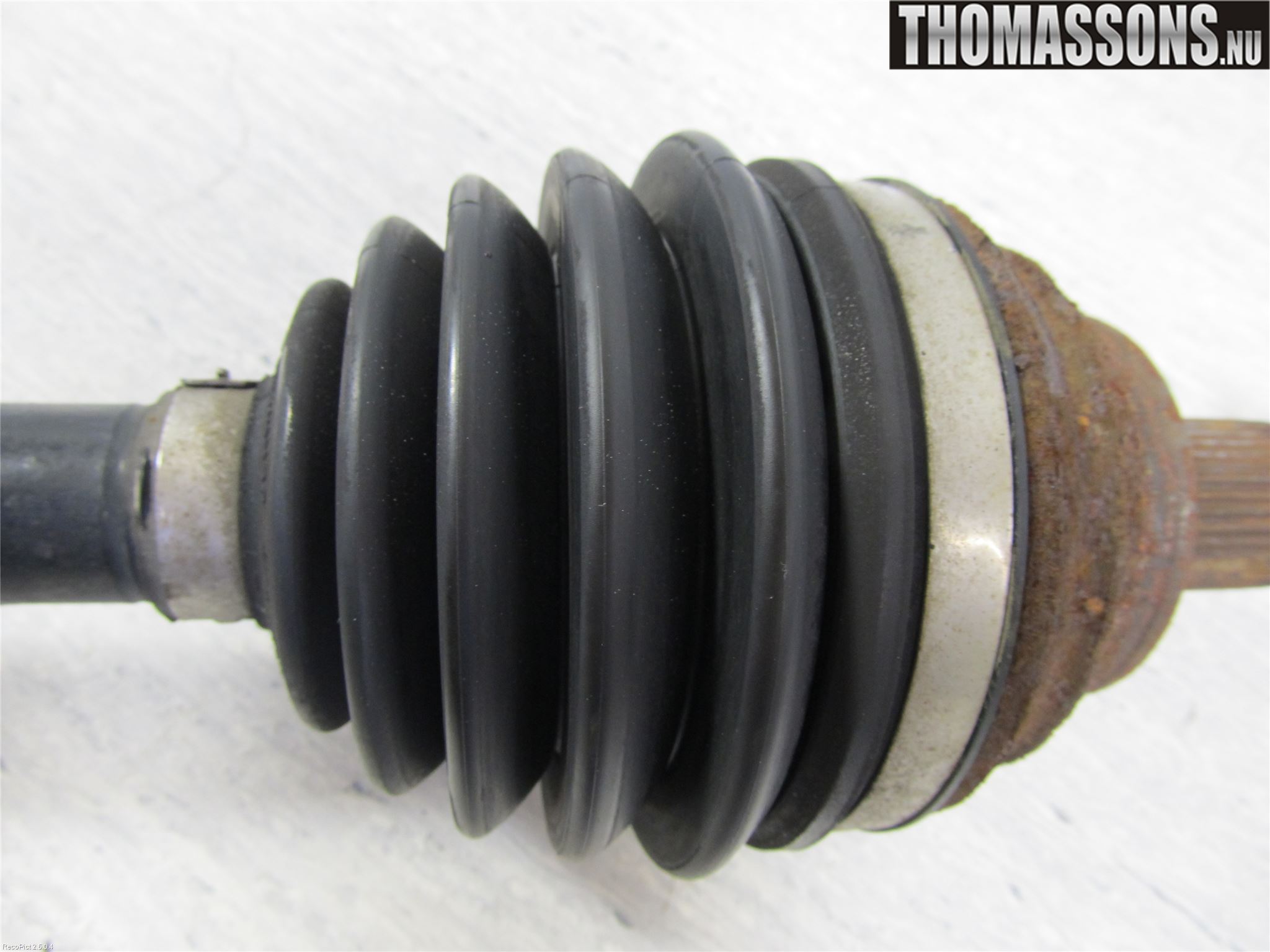 Seat LEON 06-12 Drivaxel Fram Vänster