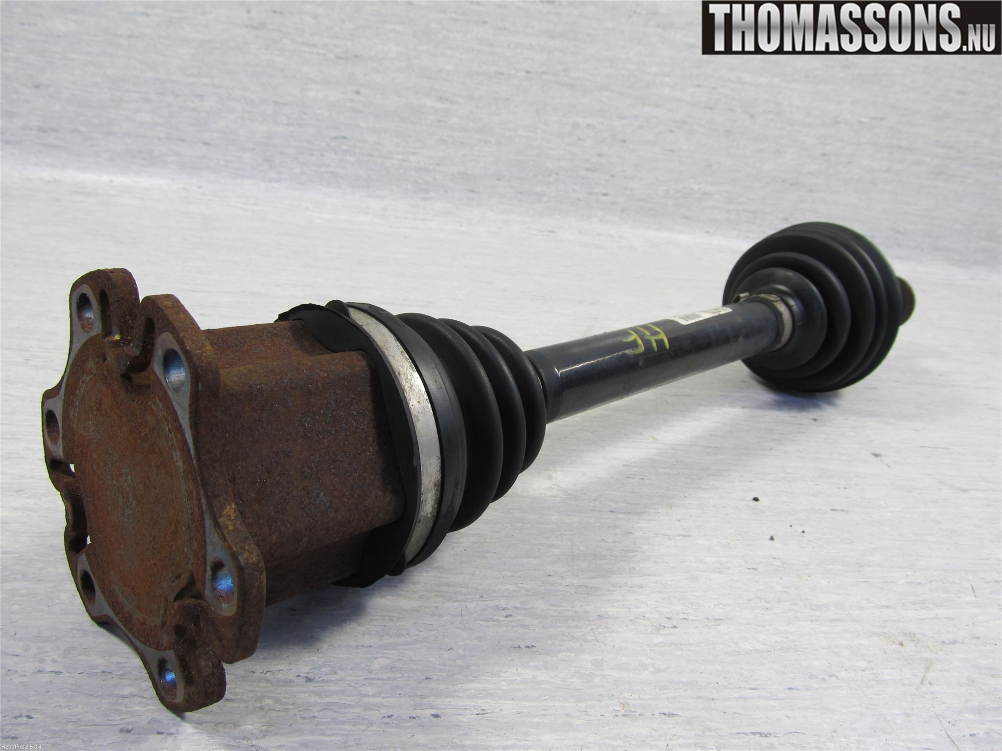 Audi A6/S6     05-11 Drivaxel Fram Höger