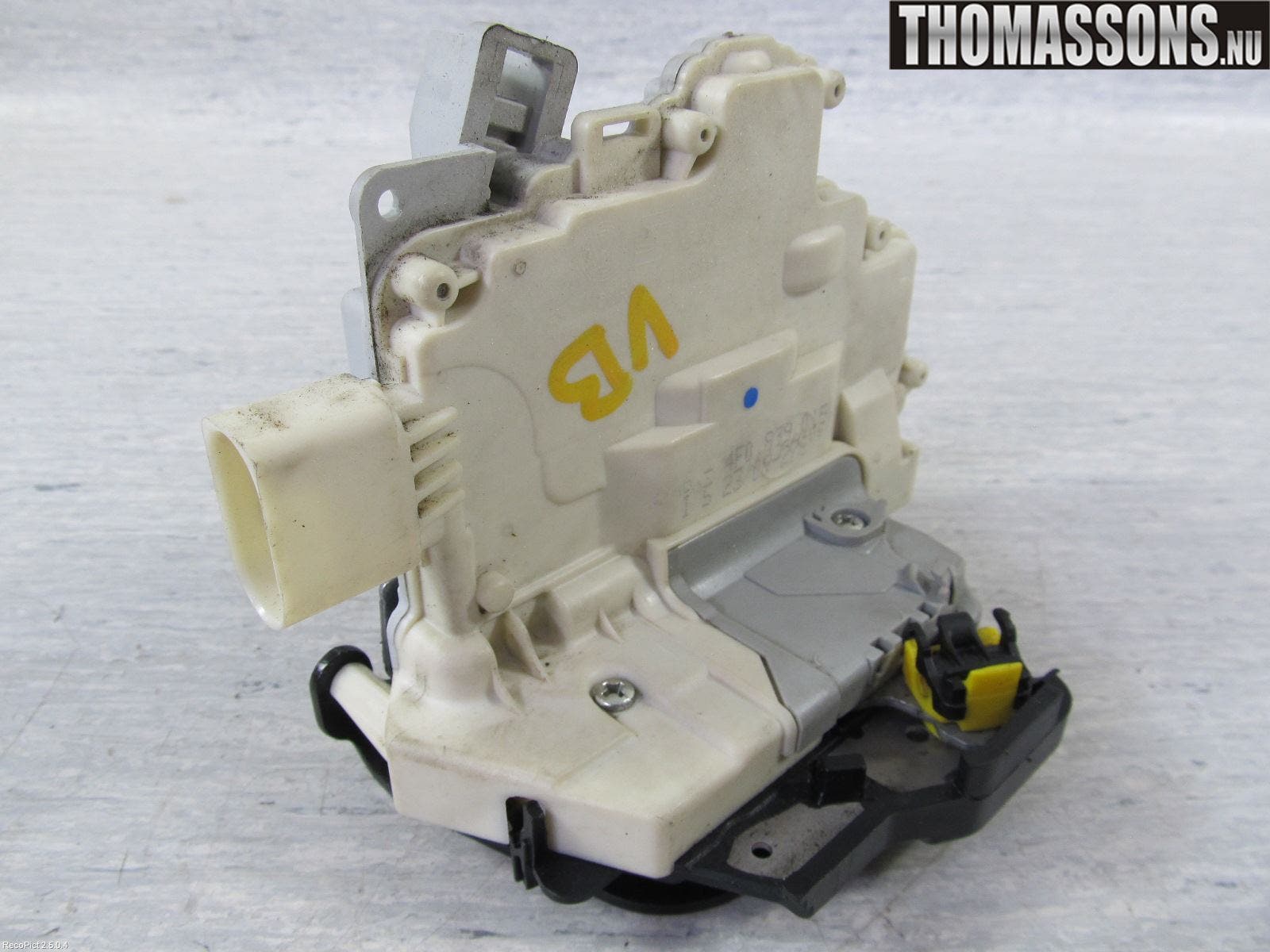 Audi A6/S6     05-11 Låskista-Dörrlås