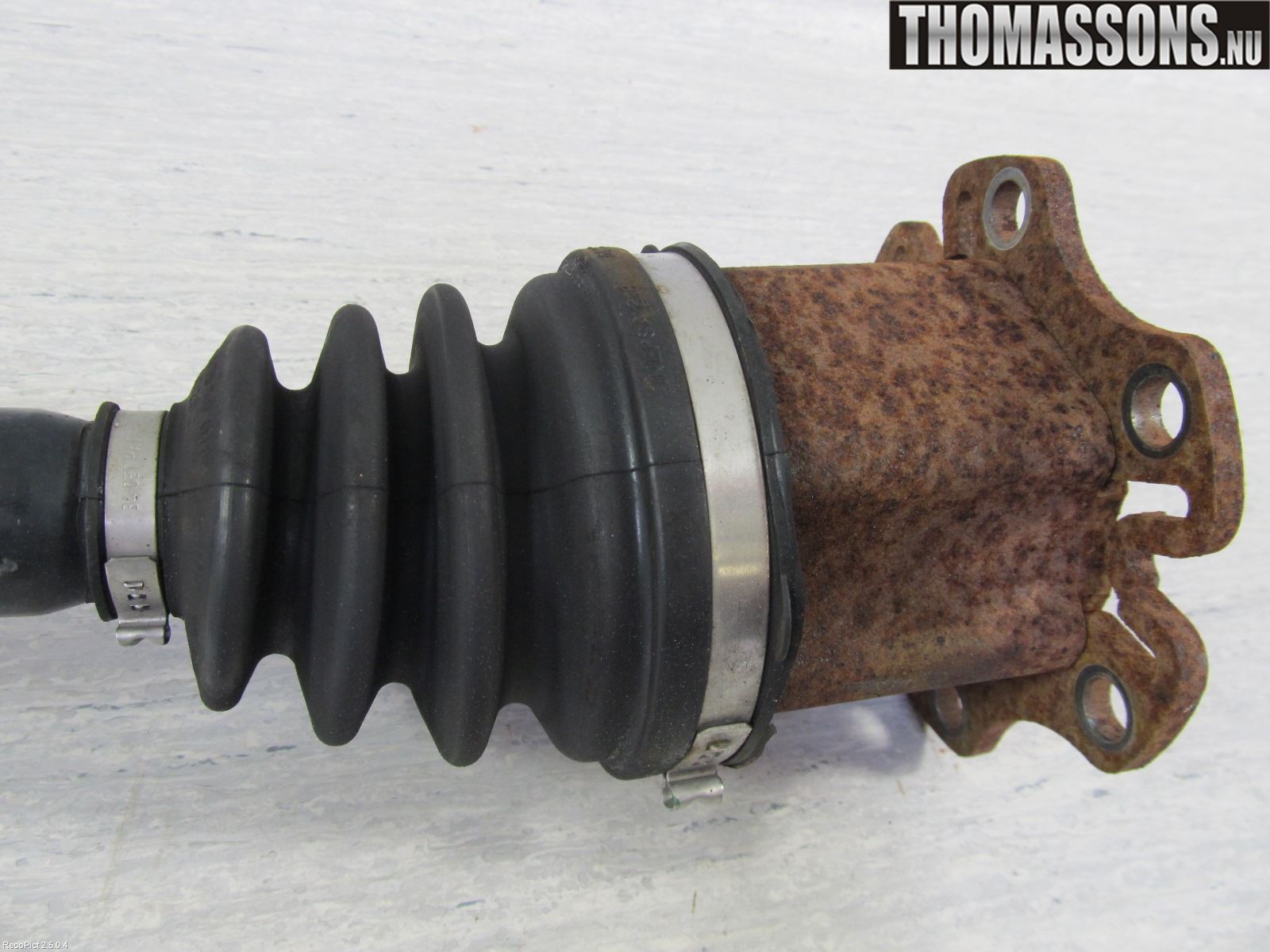 Audi A6/S6     05-11 Drivaxel Fram Vänster