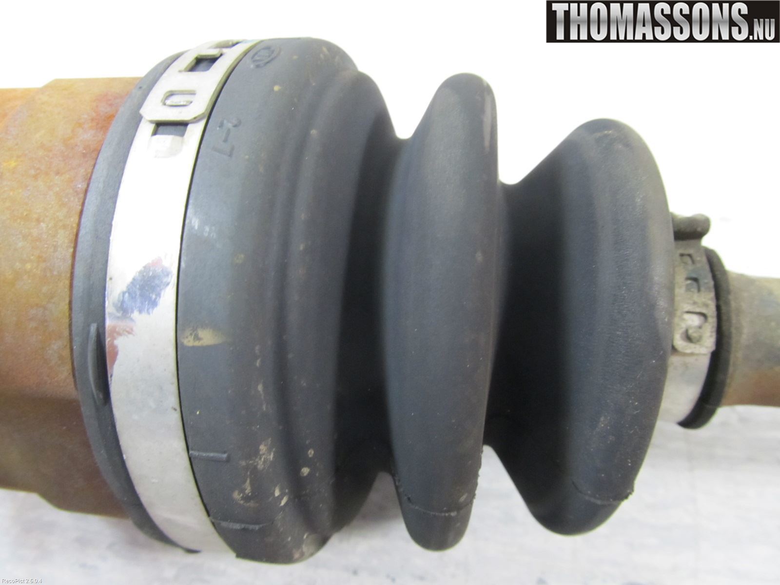 Hyundai i30 FD 07-12 Drivaxel Fram Vänster
