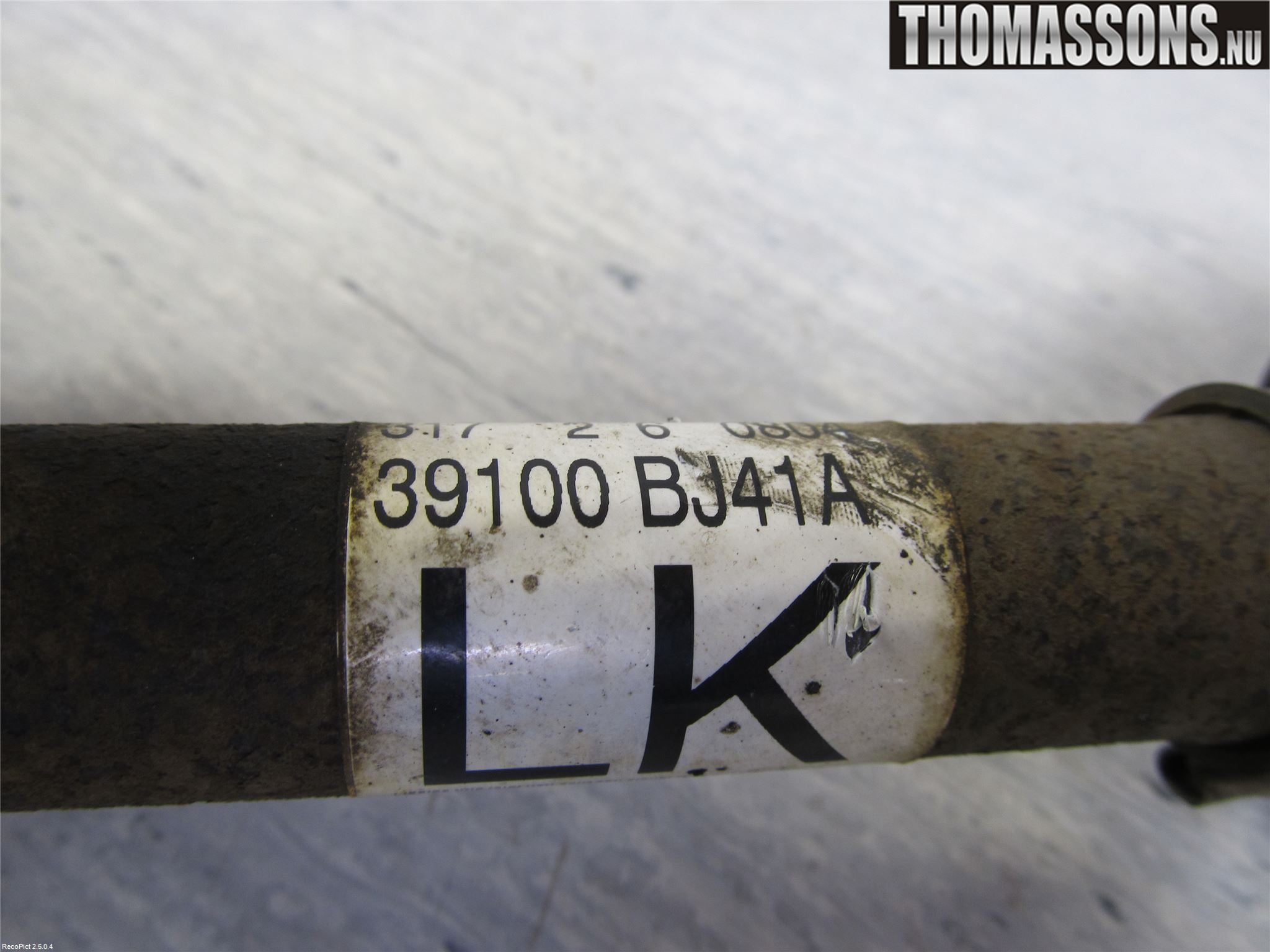 Nissan NV200/NV200 COMBI Drivaxel Fram Höger