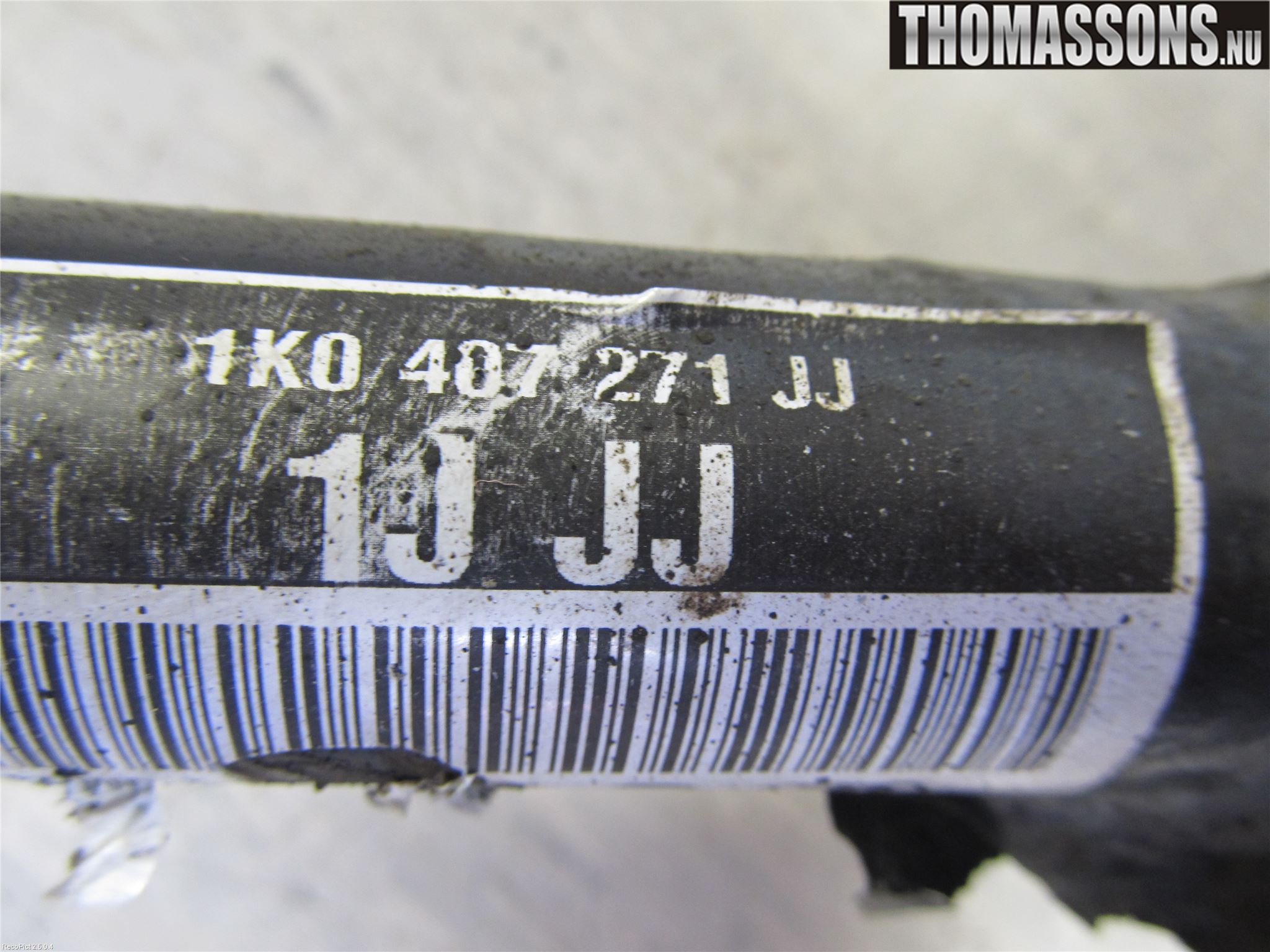 Volkswagen VW PASSAT 05-11 Drivaxel Fram Vänster