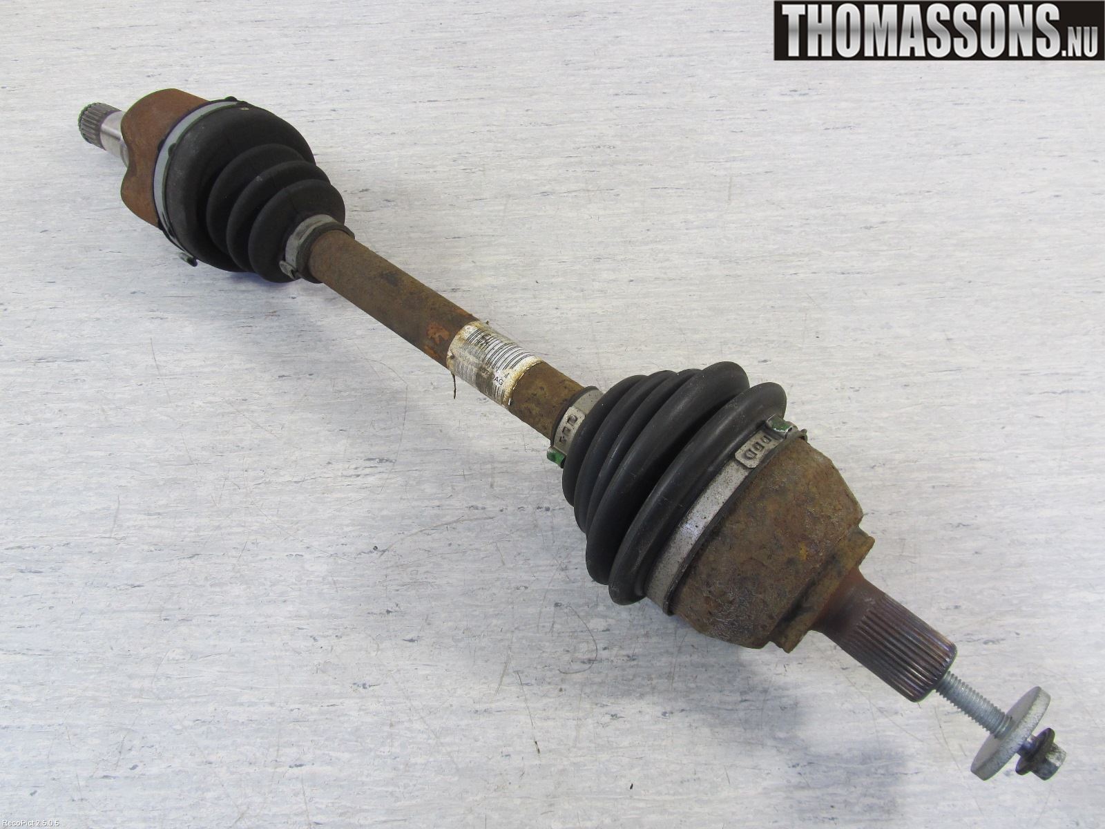 Ford FOCUS 08-11 Drivaxel Fram Vänster
