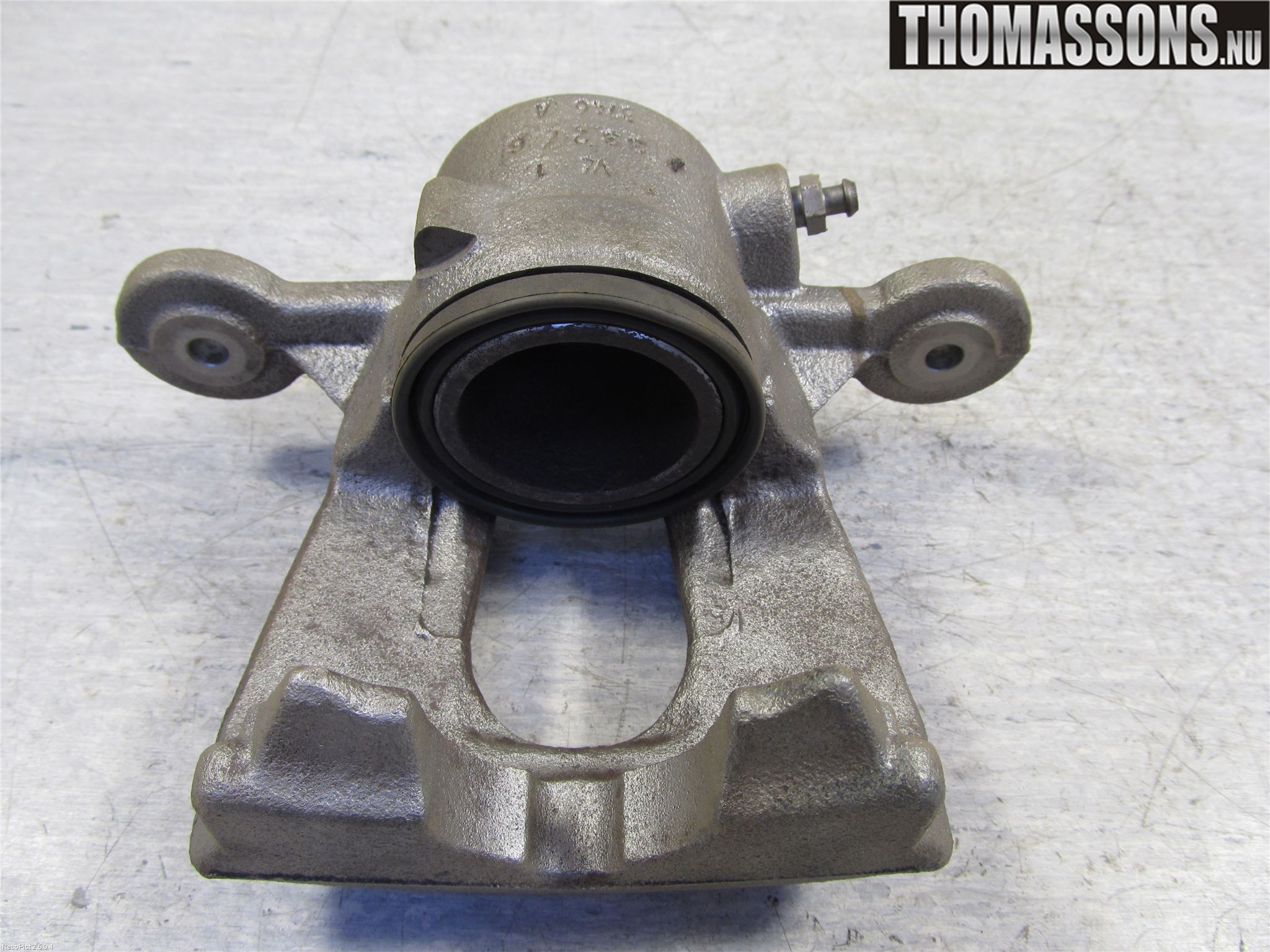 BMW 1 E87/81 5D/3D 03-11 Bromsok Fram Vänster