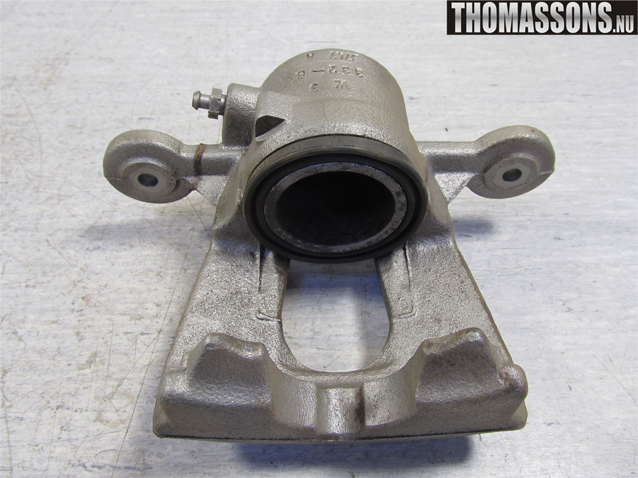 BMW 1 E87/81 5D/3D 03-11 Bromsok Fram Höger