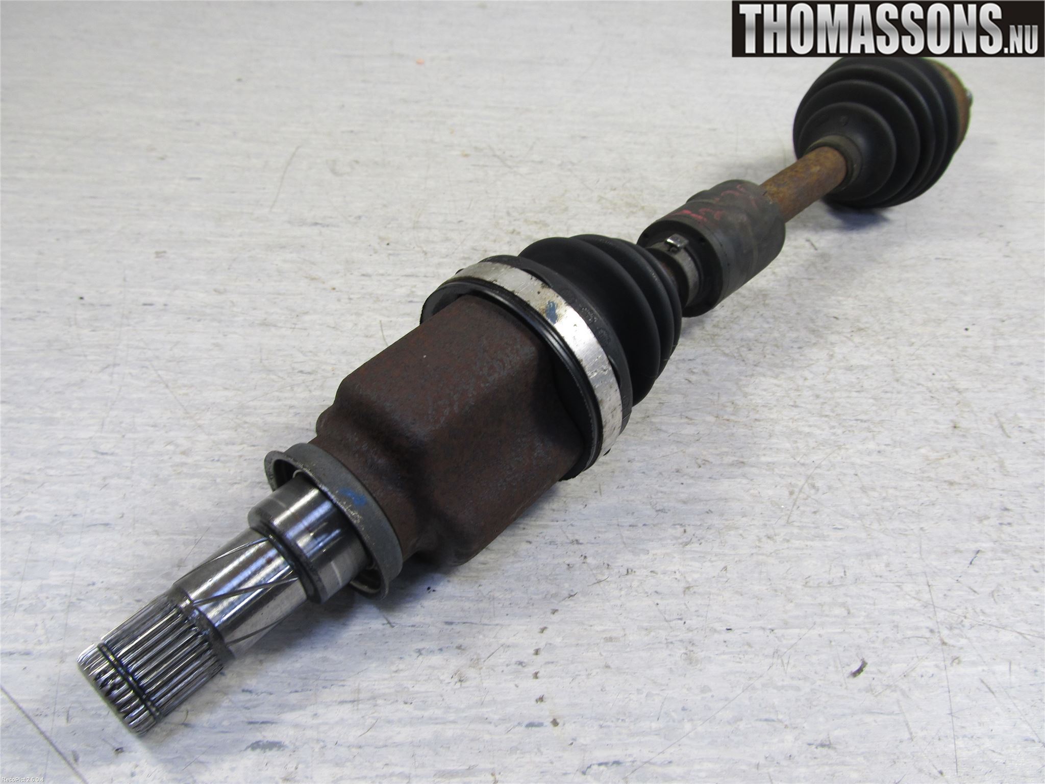 Mitsubishi COLT 09-13 Drivaxel Fram Vänster