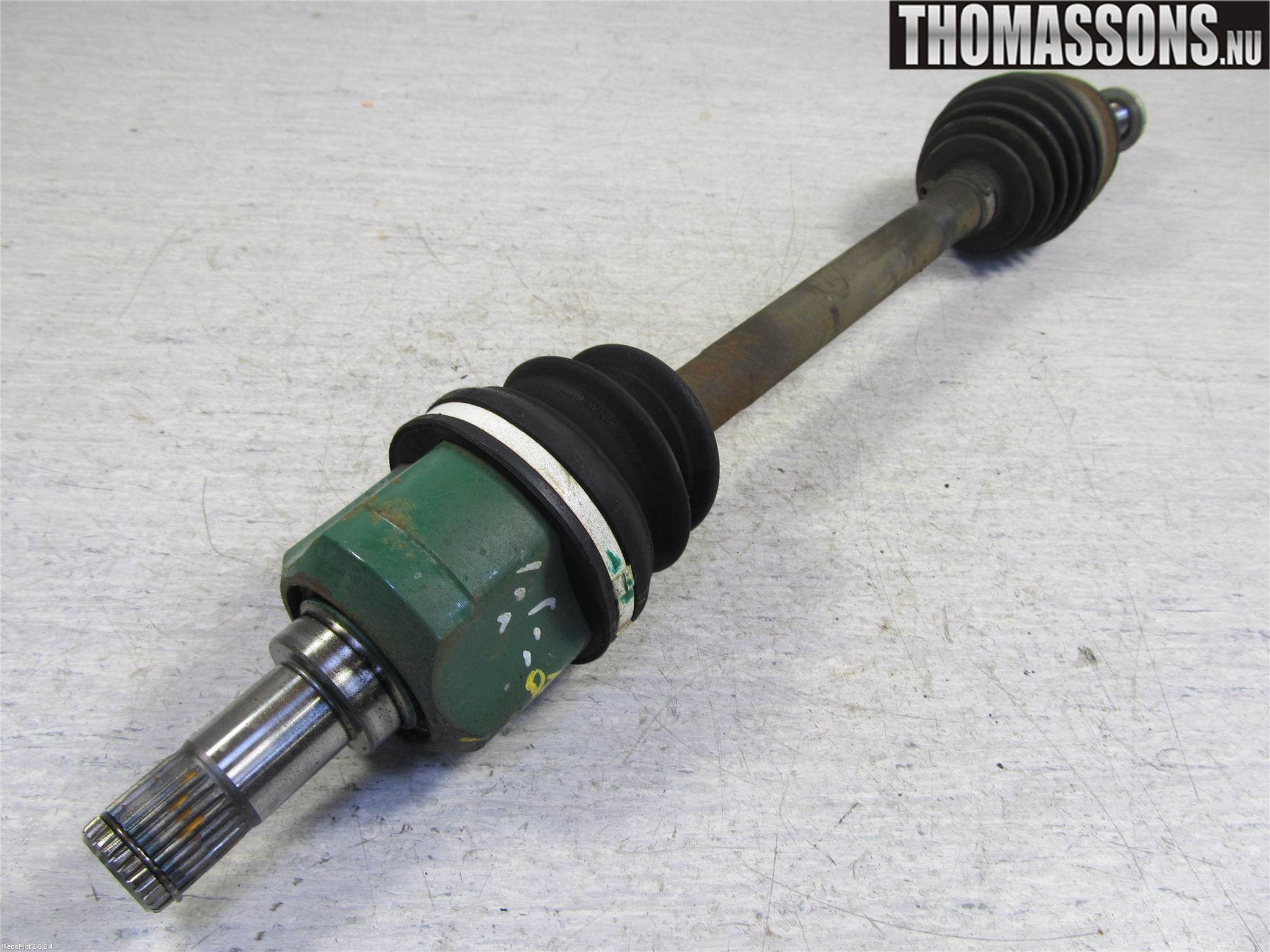 Mitsubishi LANCER 07-14 Drivaxel Fram Vänster