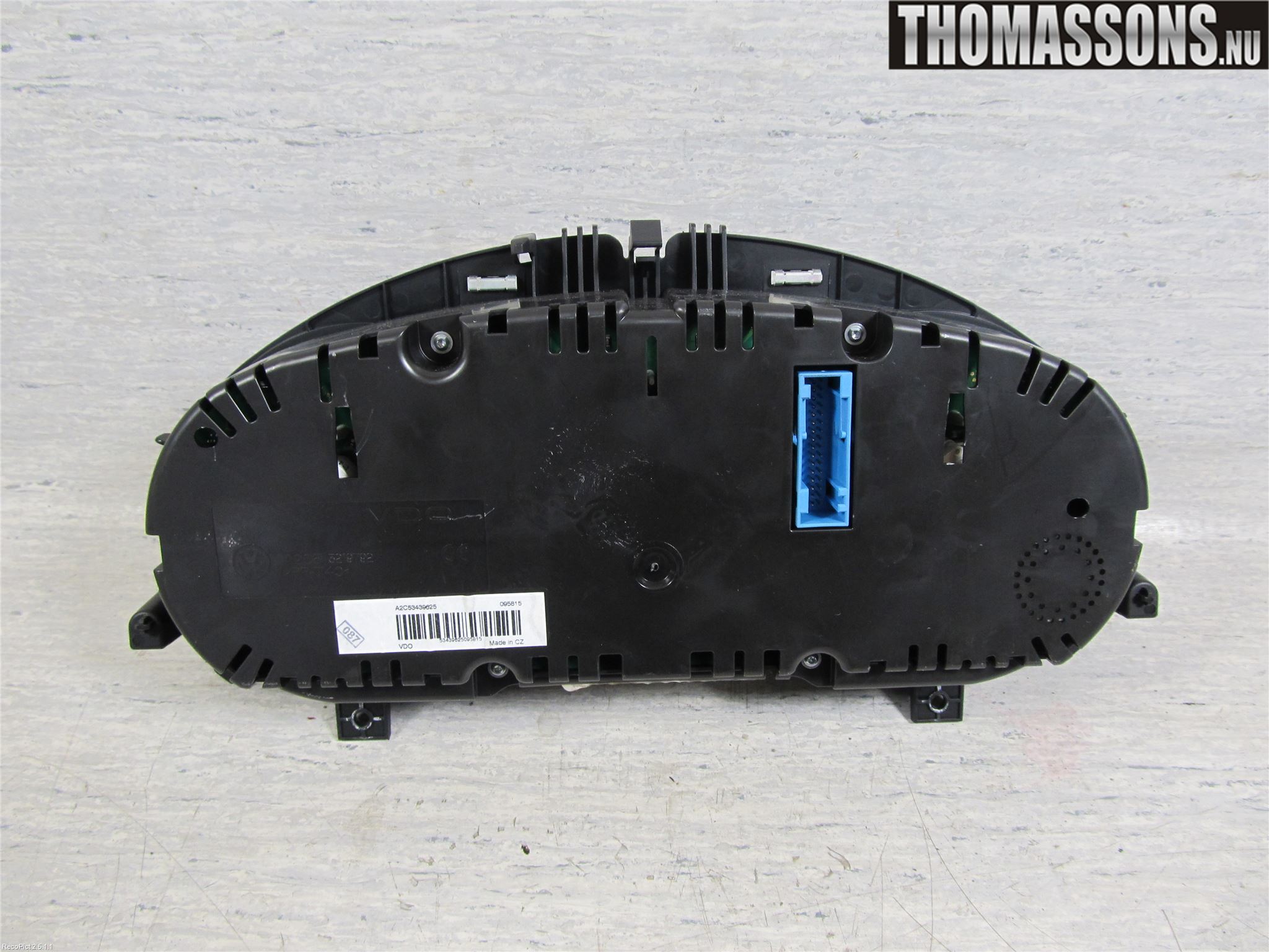 Volkswagen VW PASSAT 11-14 Instrument Komb