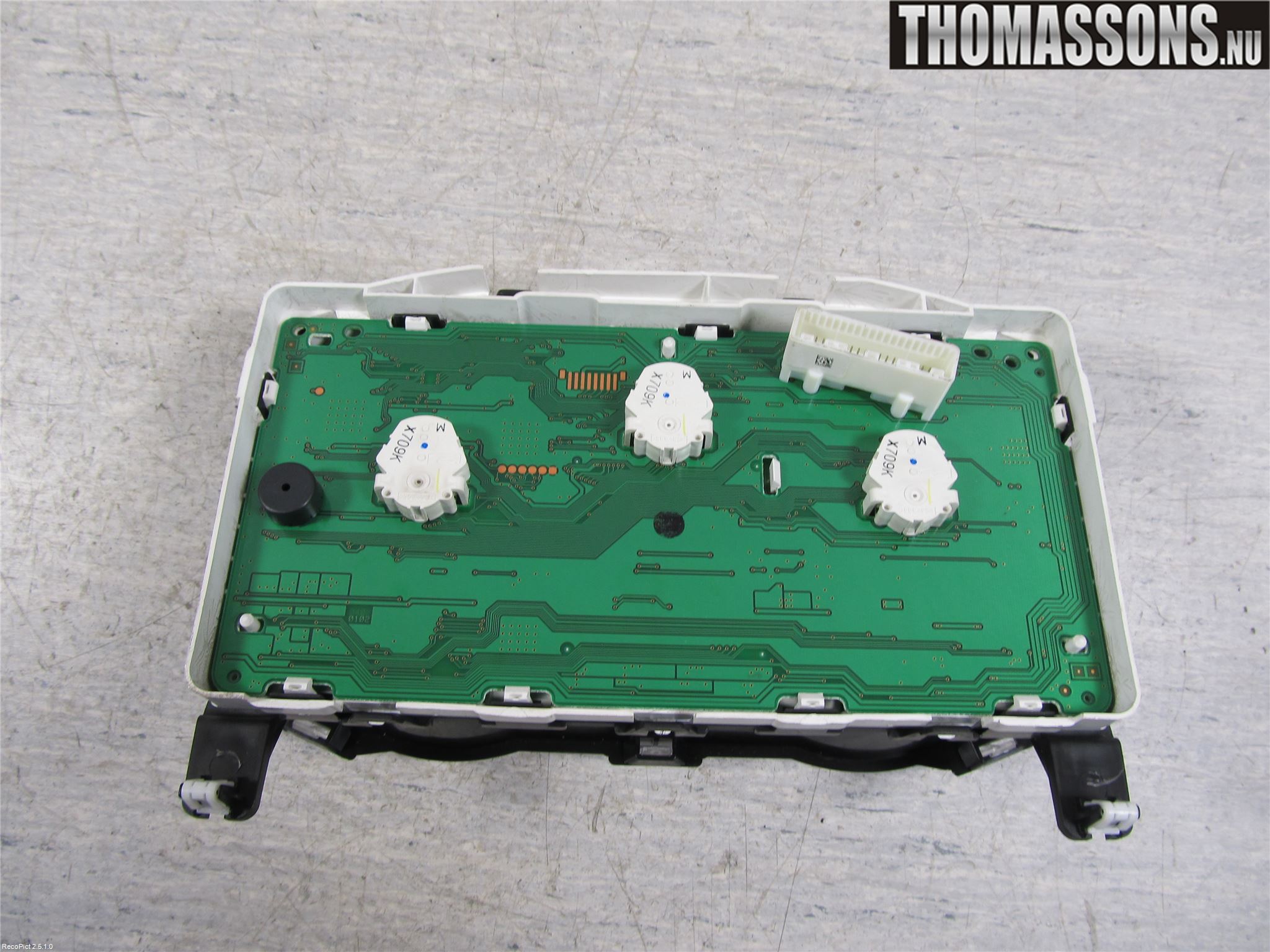 Nissan NOTE E11 06-14 Instrument Komb