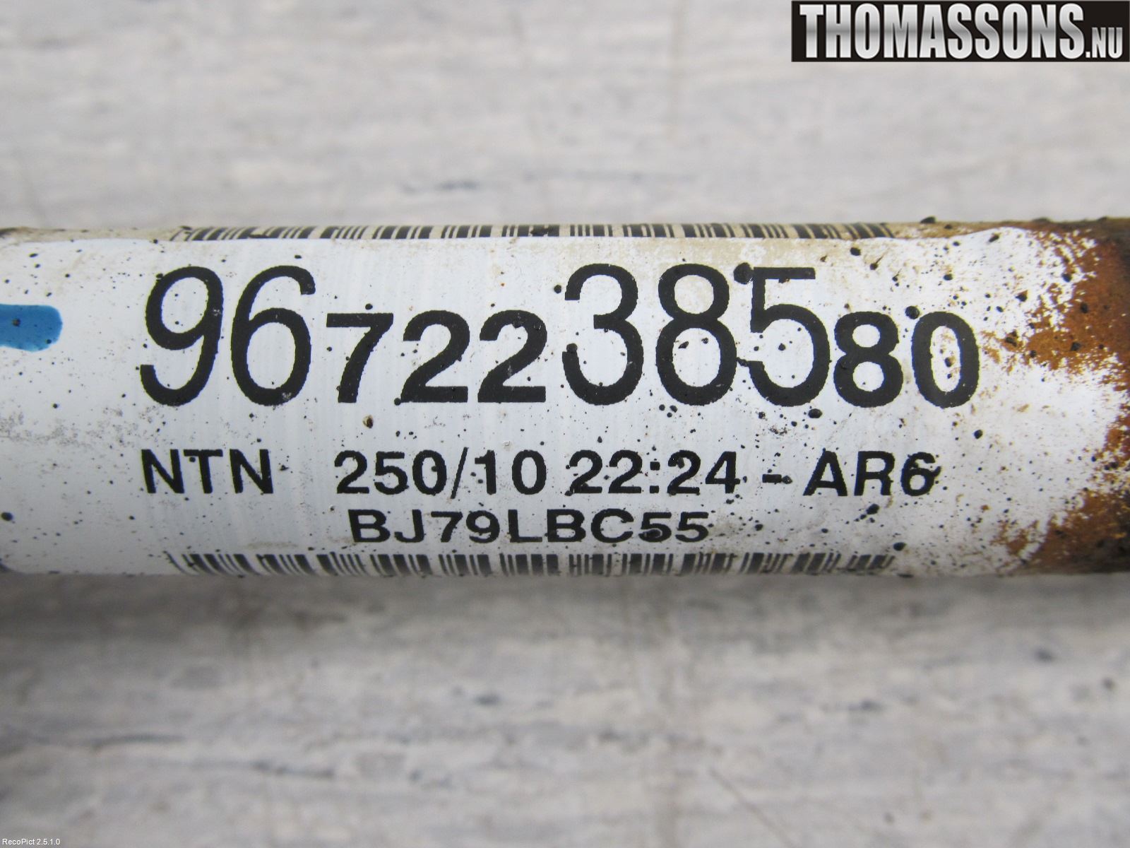 Citroen C3 10-17 Drivaxel Fram Vänster