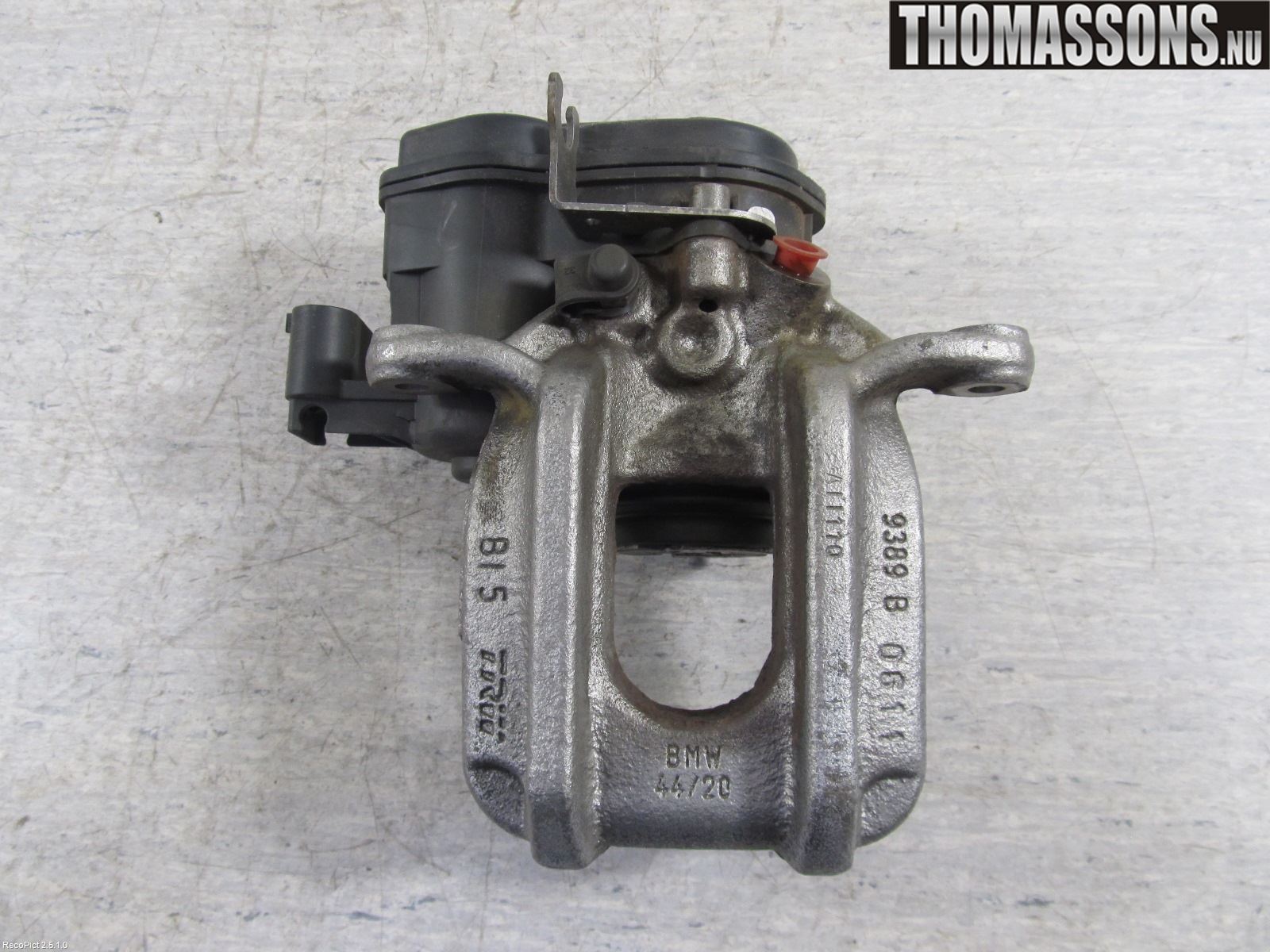 BMW 5 F10/F11/F18 09-17 Bromsok Bak Vänster