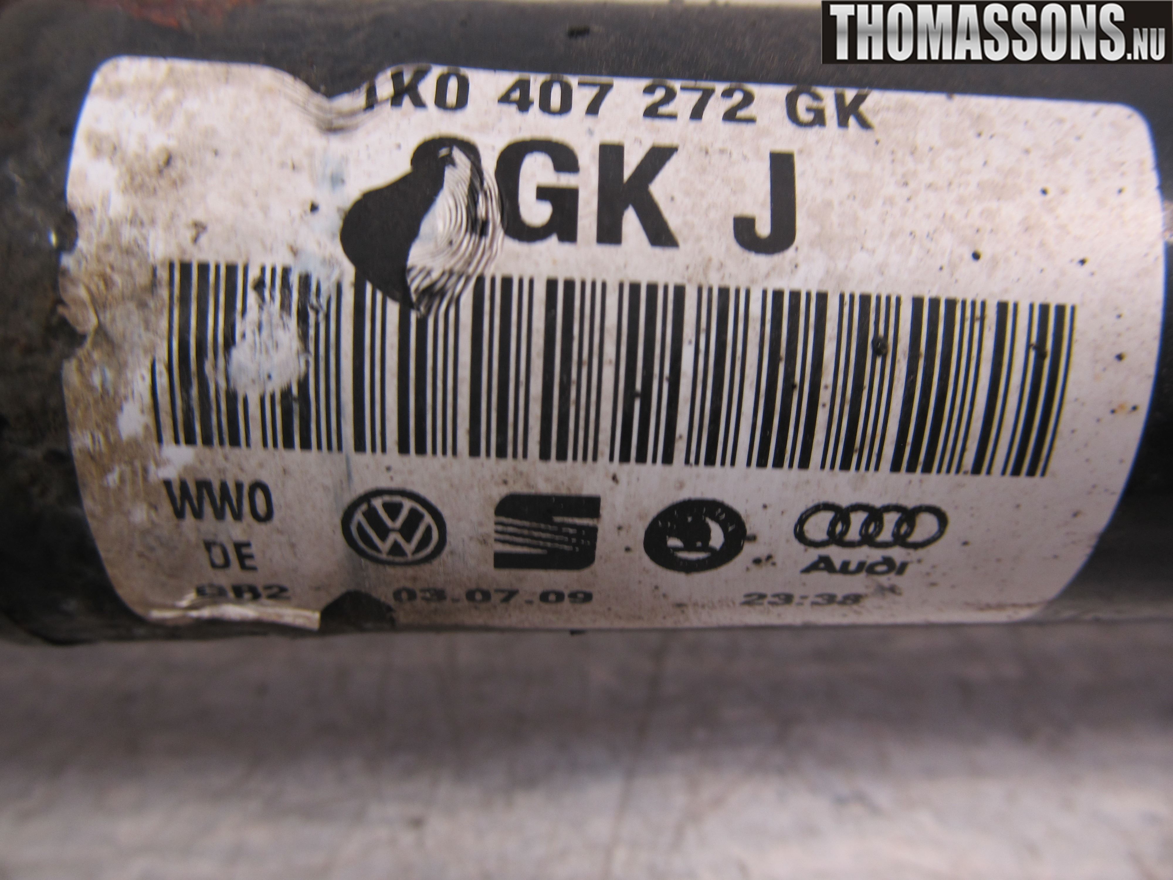 Volkswagen VW GOLF VI 09-13 Drivaxel Fram Höger