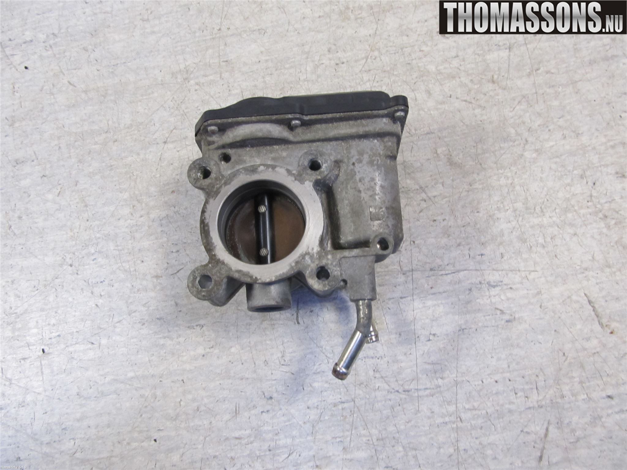 Mitsubishi COLT   04-08 Injspjällhus