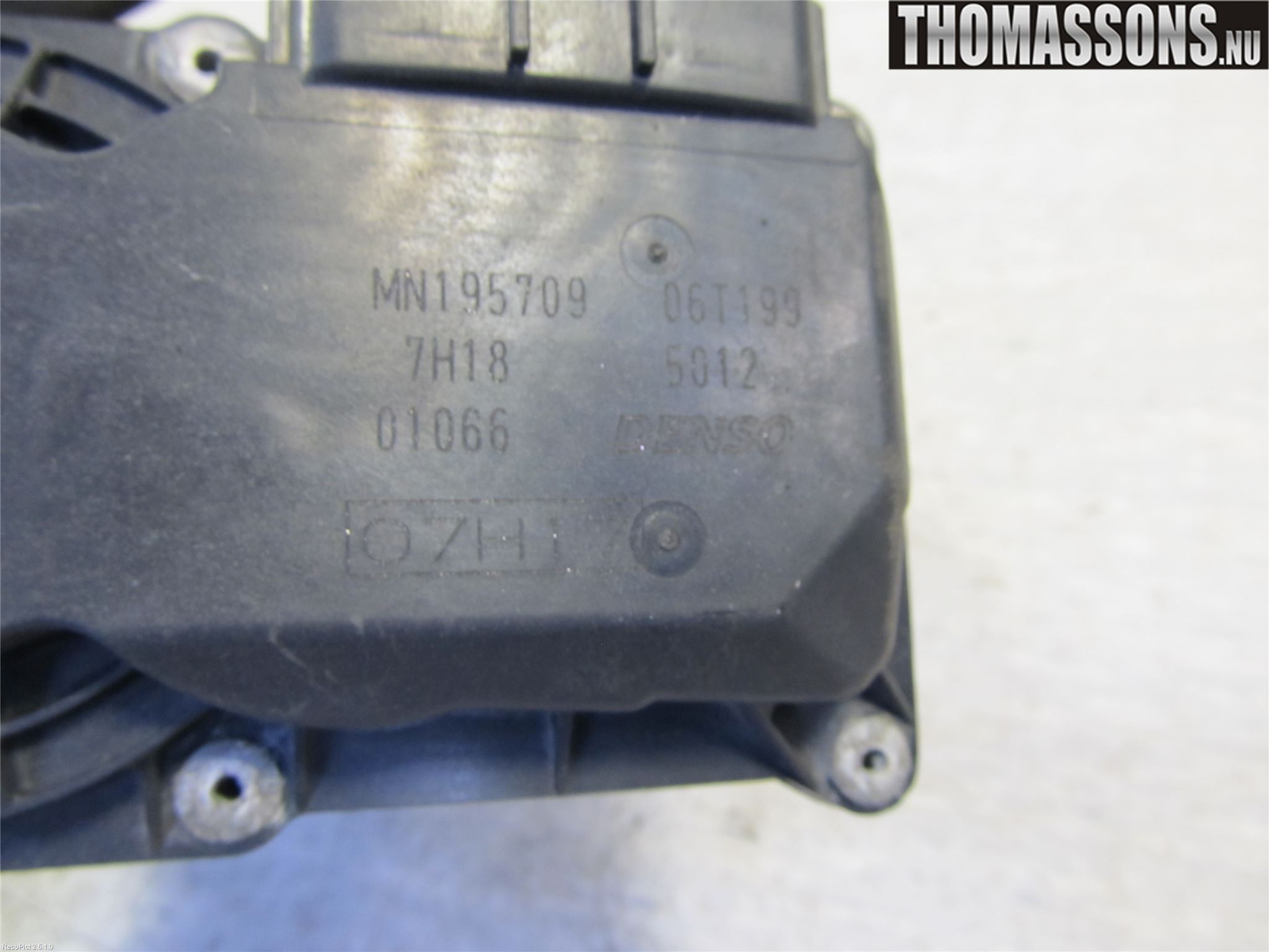 Mitsubishi COLT   04-08 Injspjällhus