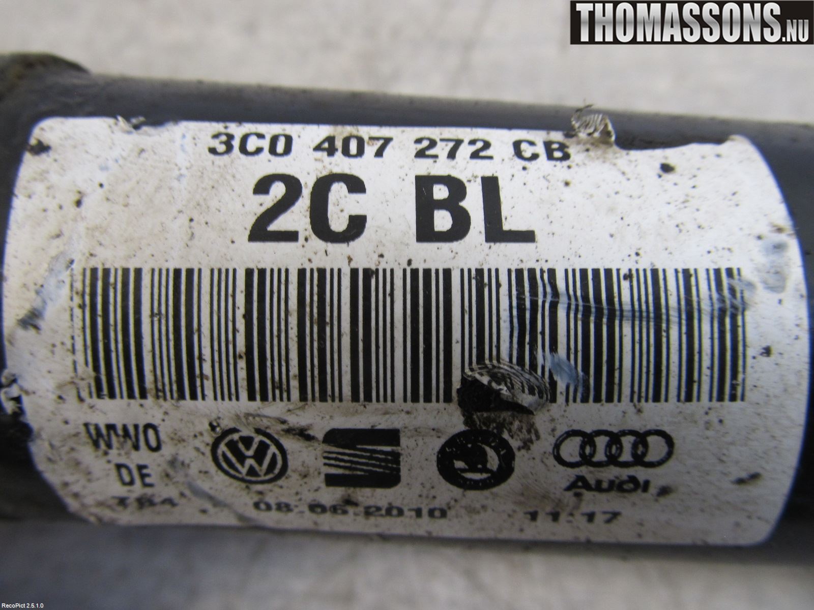 Volkswagen VW PASSAT 05-11 Drivaxel Fram Höger